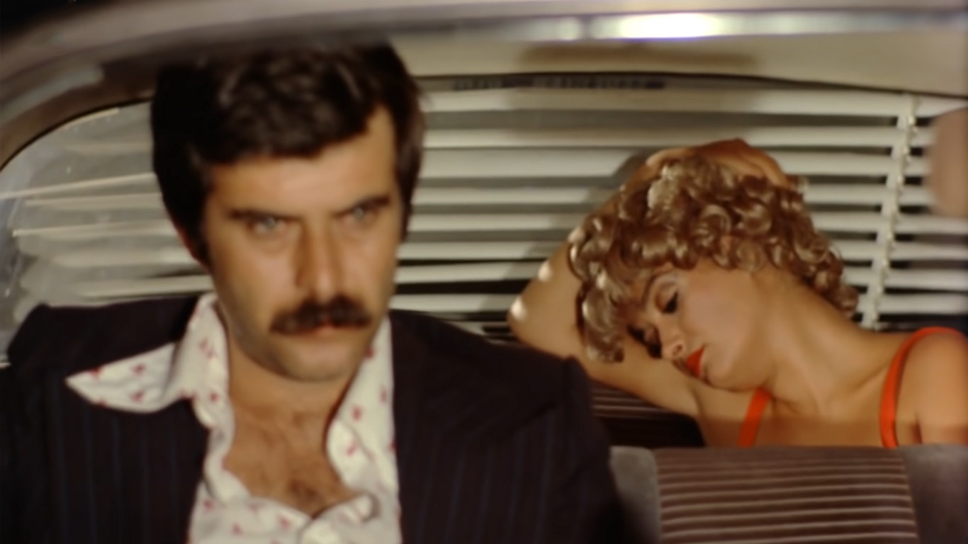 Backdrop for Deli Kan