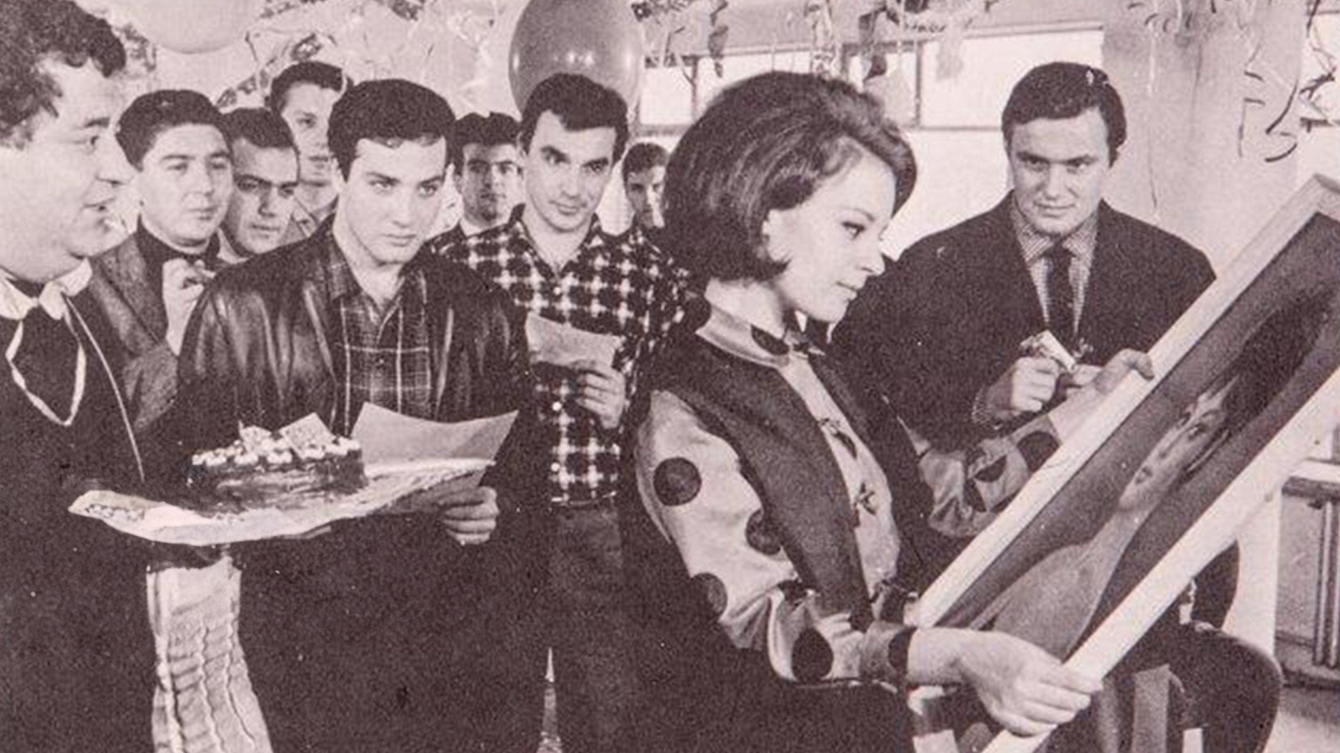 Backdrop for Sevgili Öğretmenim