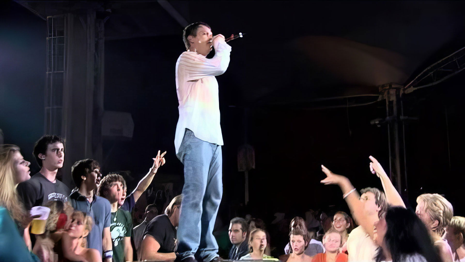 Backdrop for 3 Doors Down: Away from the Sun, Live from Houston, Texas