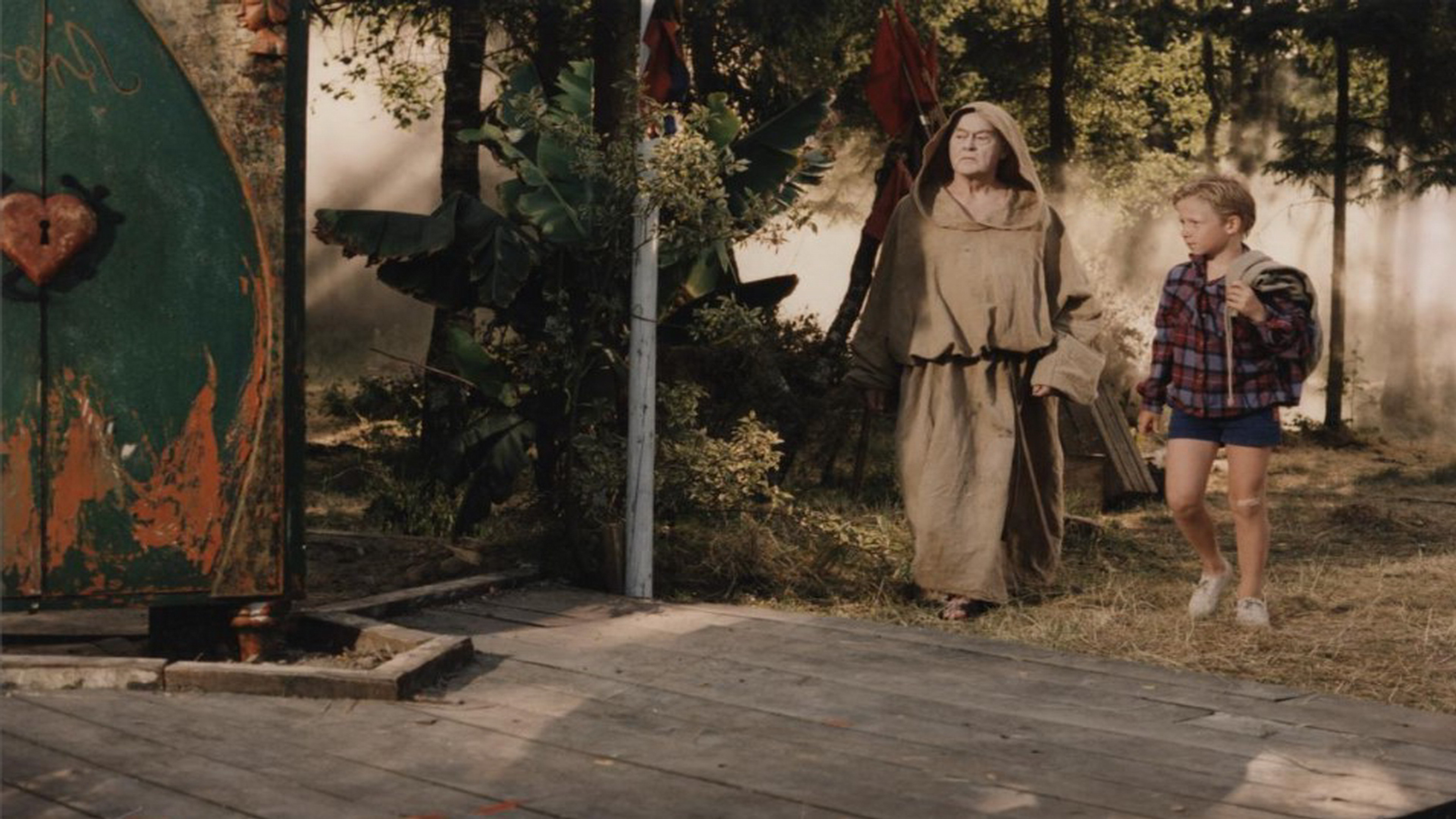 Backdrop for Jasper's Ghost