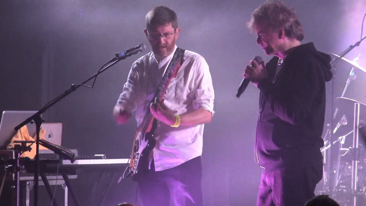 Backdrop for IQ - Live Like This (A Show Of Resistance Ever Live)