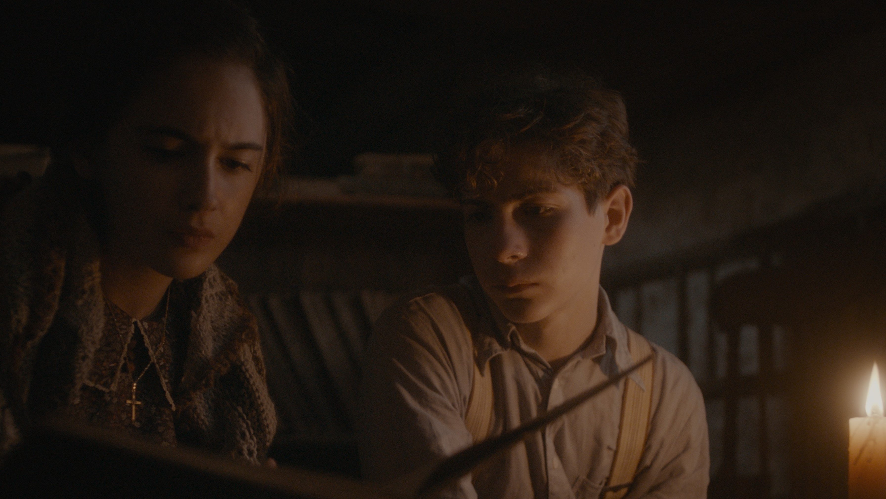 Backdrop for Queen of Bones