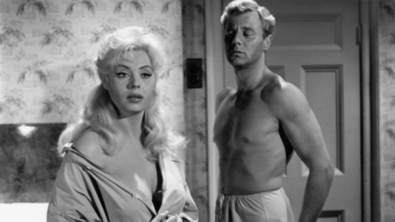 Backdrop for The House in Marsh Road