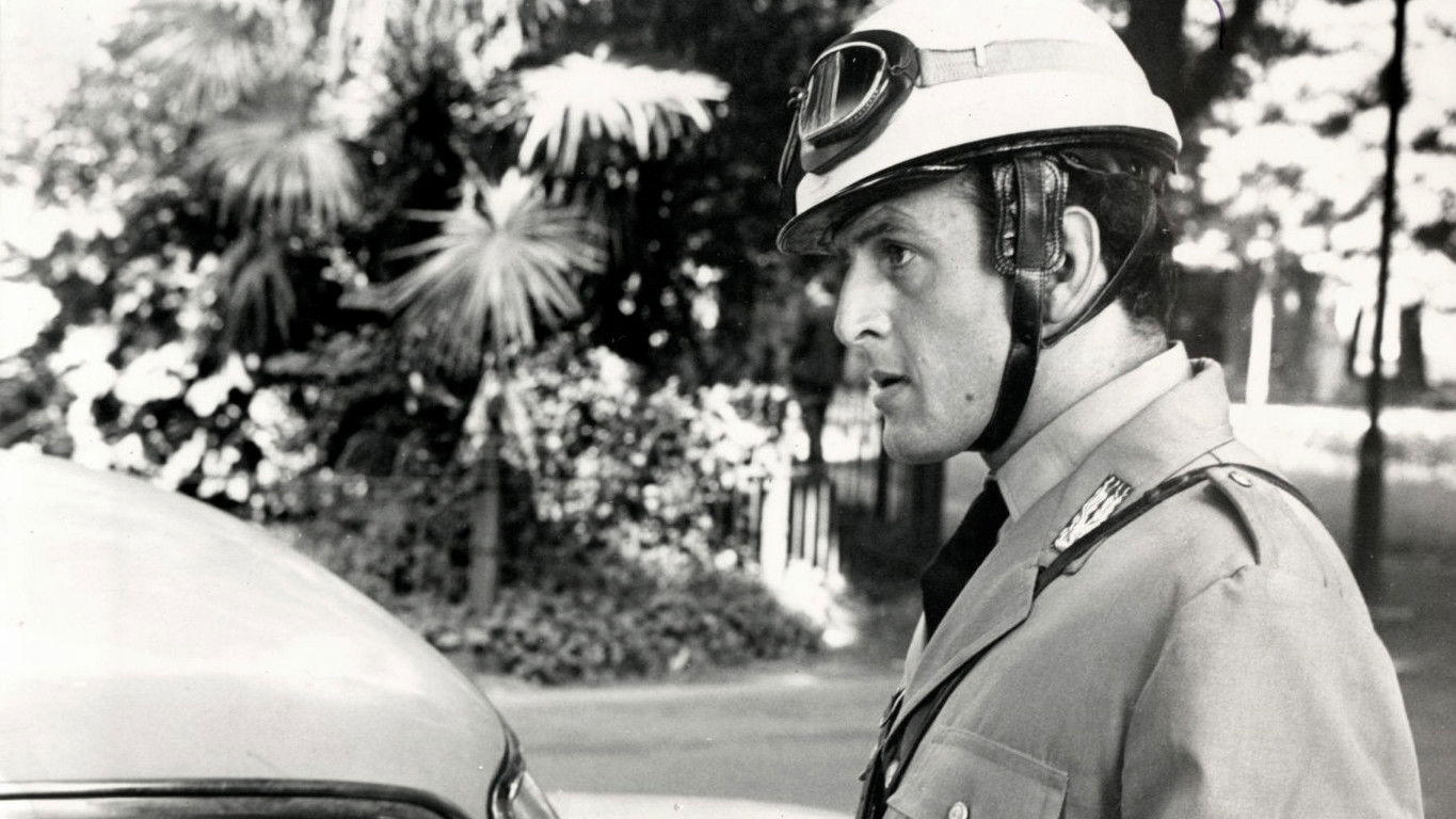 Backdrop for Vento, vento, portali via con te