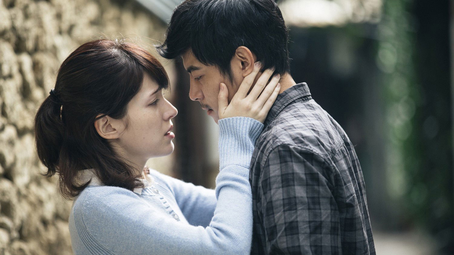 Backdrop for White Lies, Black Lies