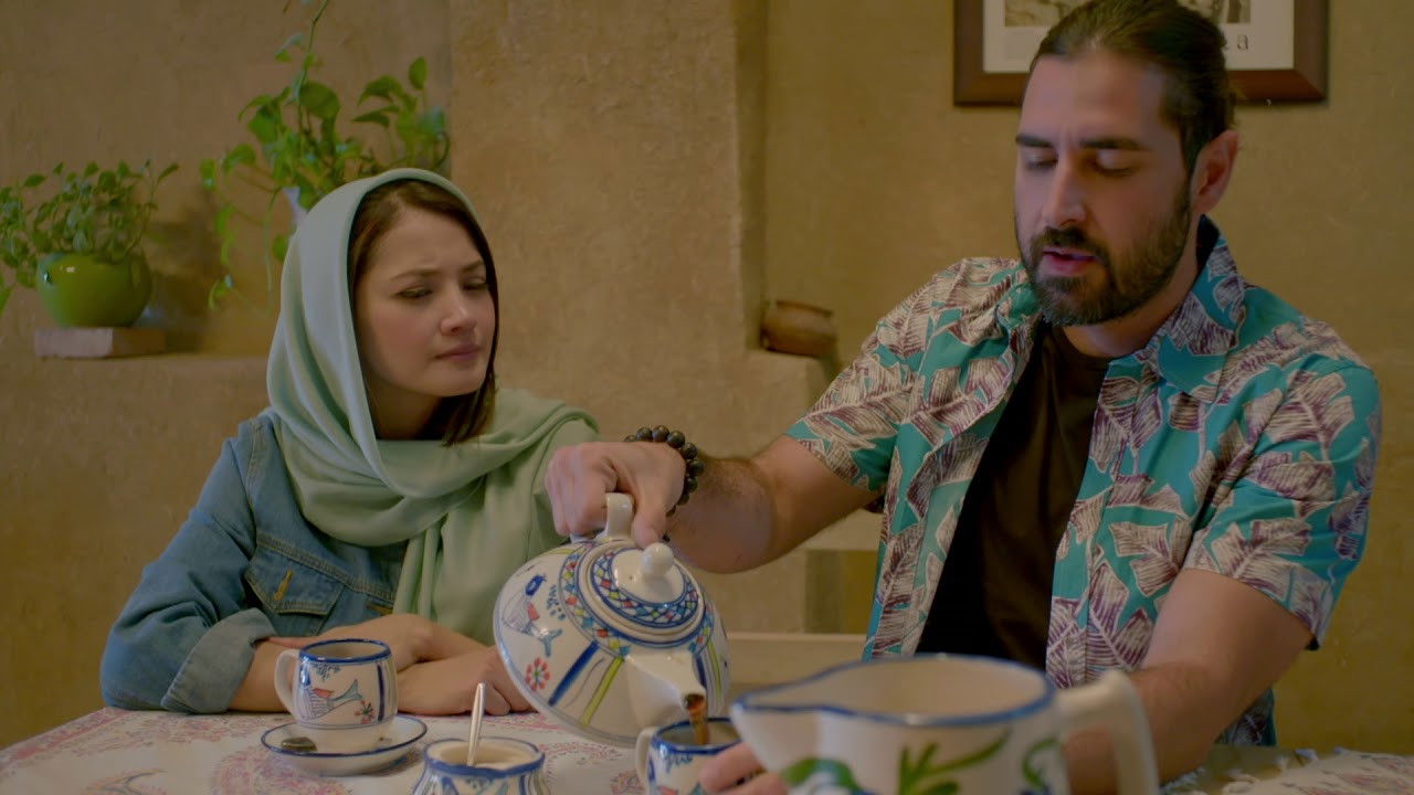 Backdrop for Lahzeye Bi Payan (In an Endless Instant)