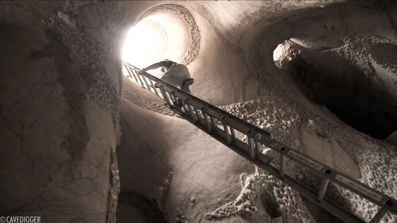 Backdrop for Cavedigger