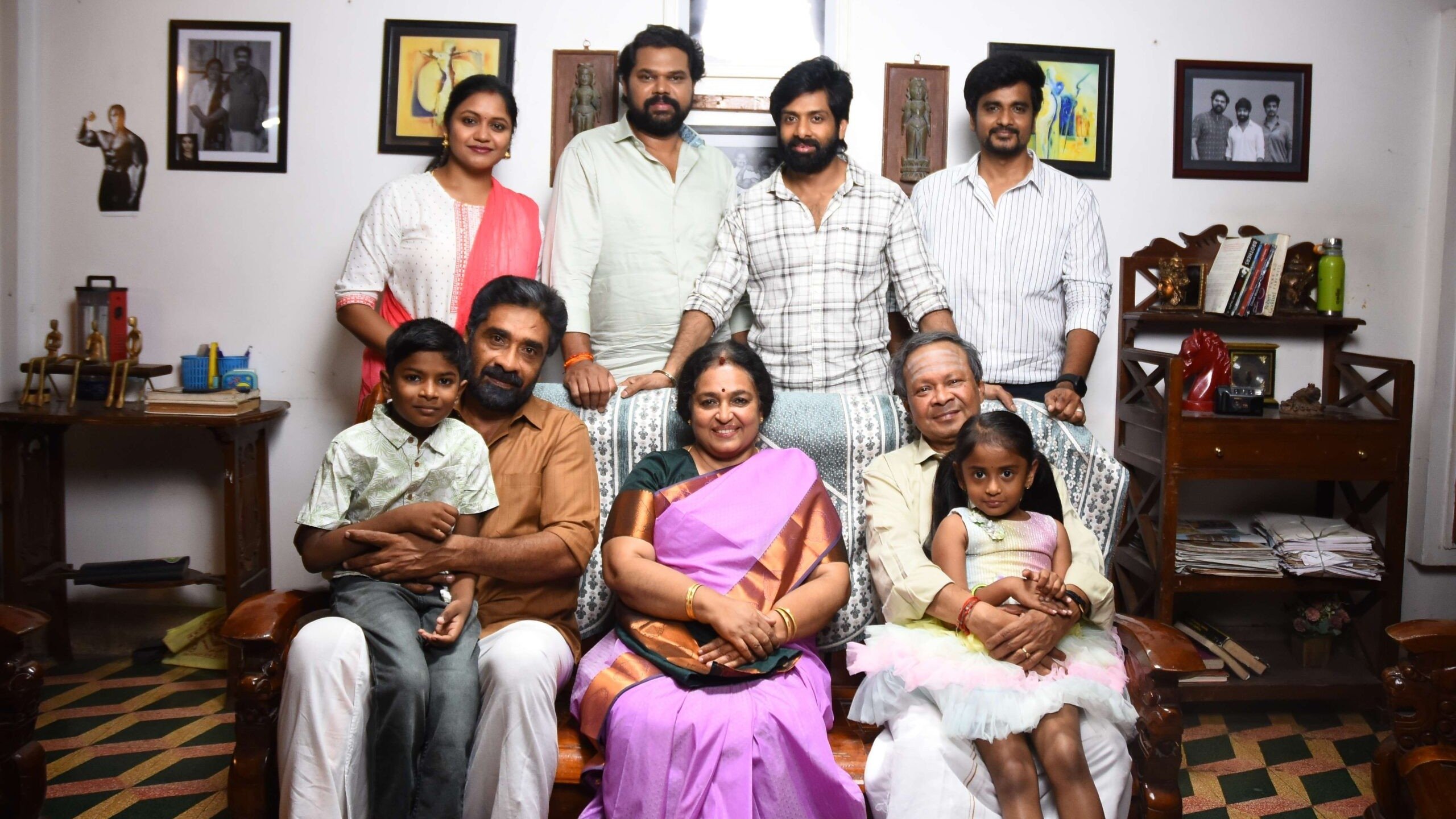 Backdrop for Family Padam