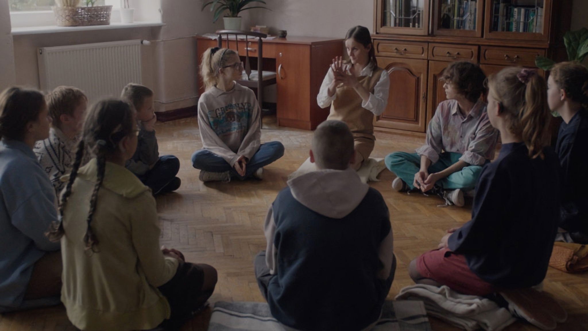 Backdrop for Aphonia