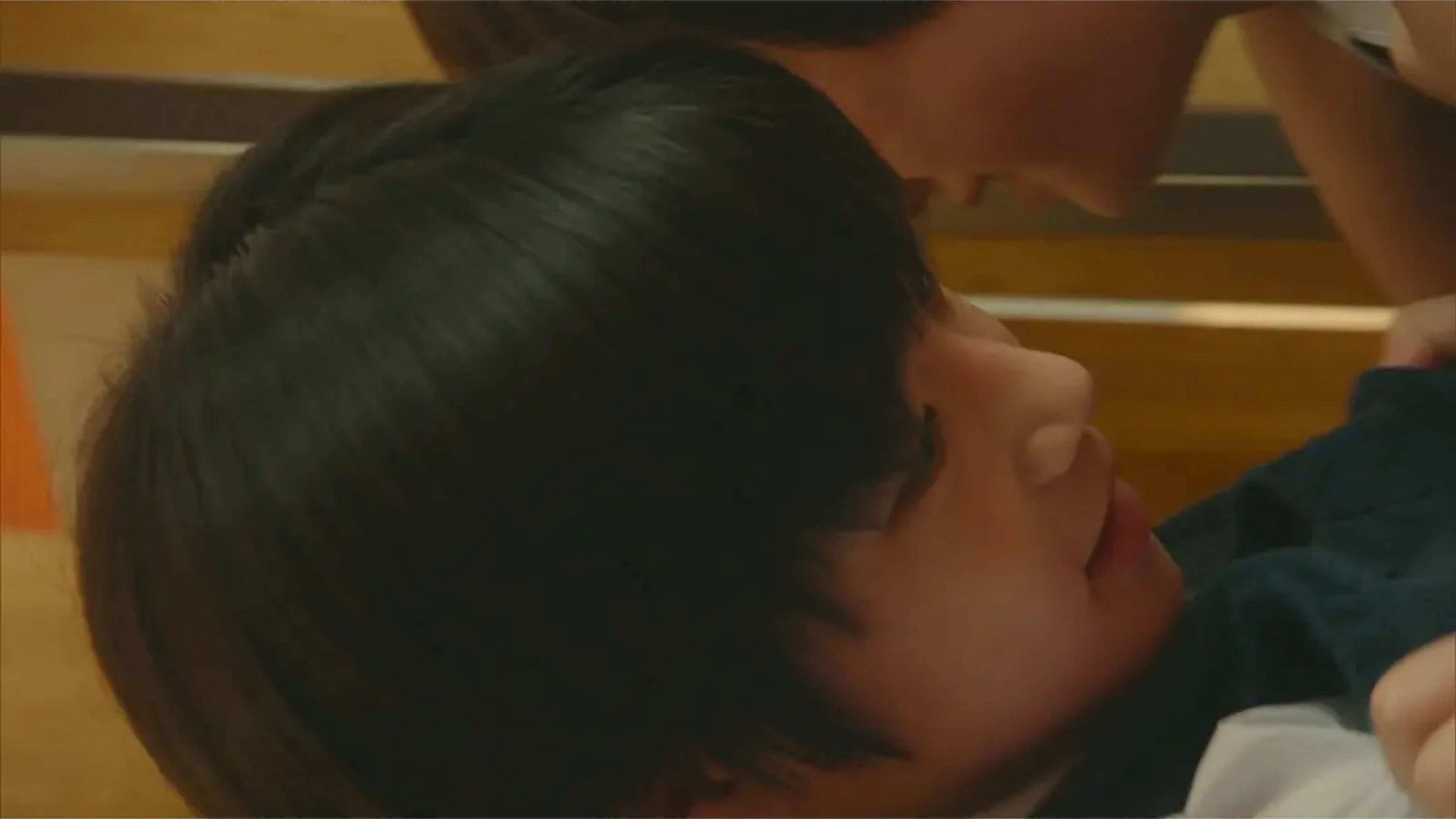 Backdrop for The Yuzuki Family's Four Sons