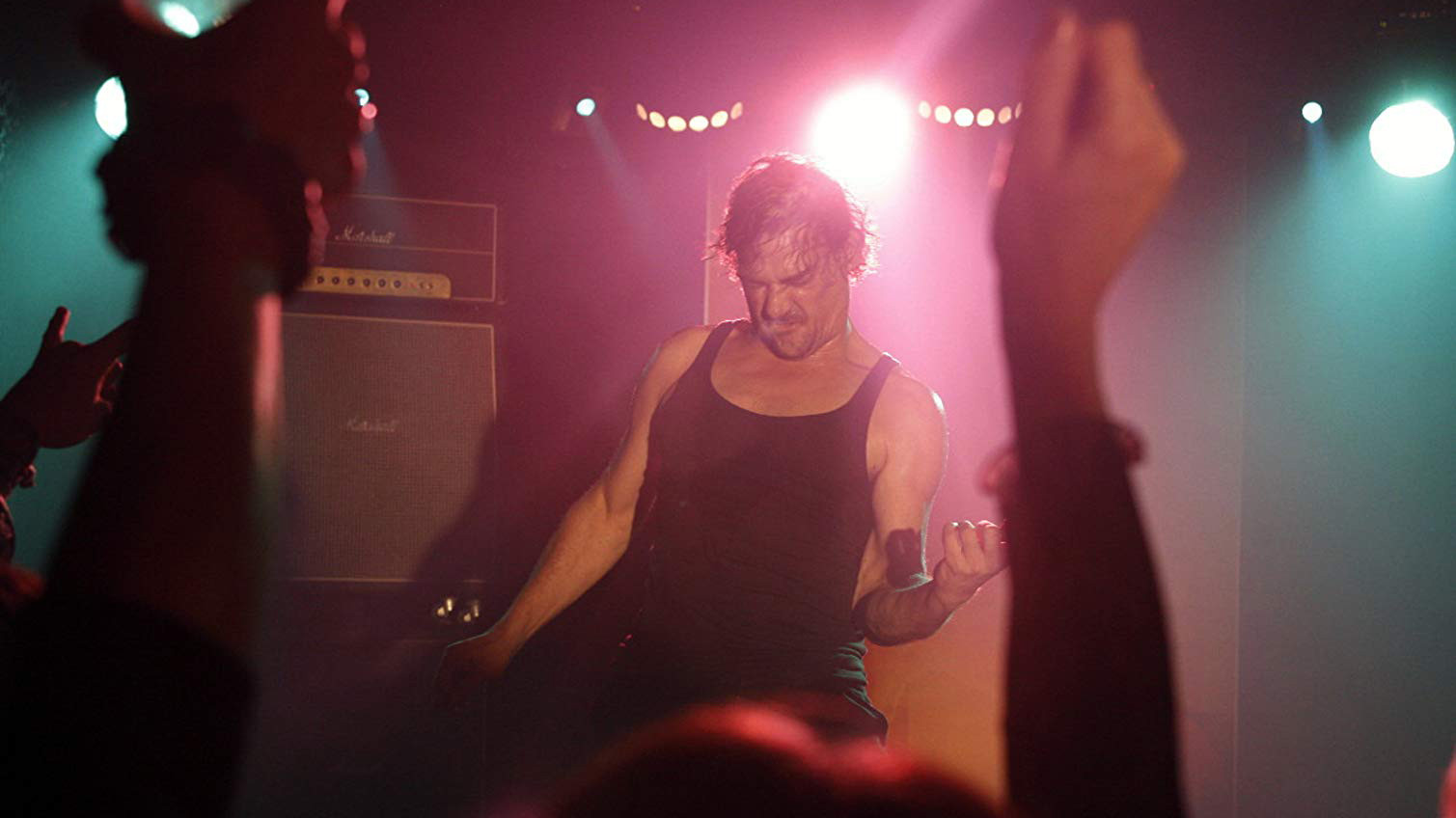 Backdrop for Kommissar Süden und der Luftgitarrist