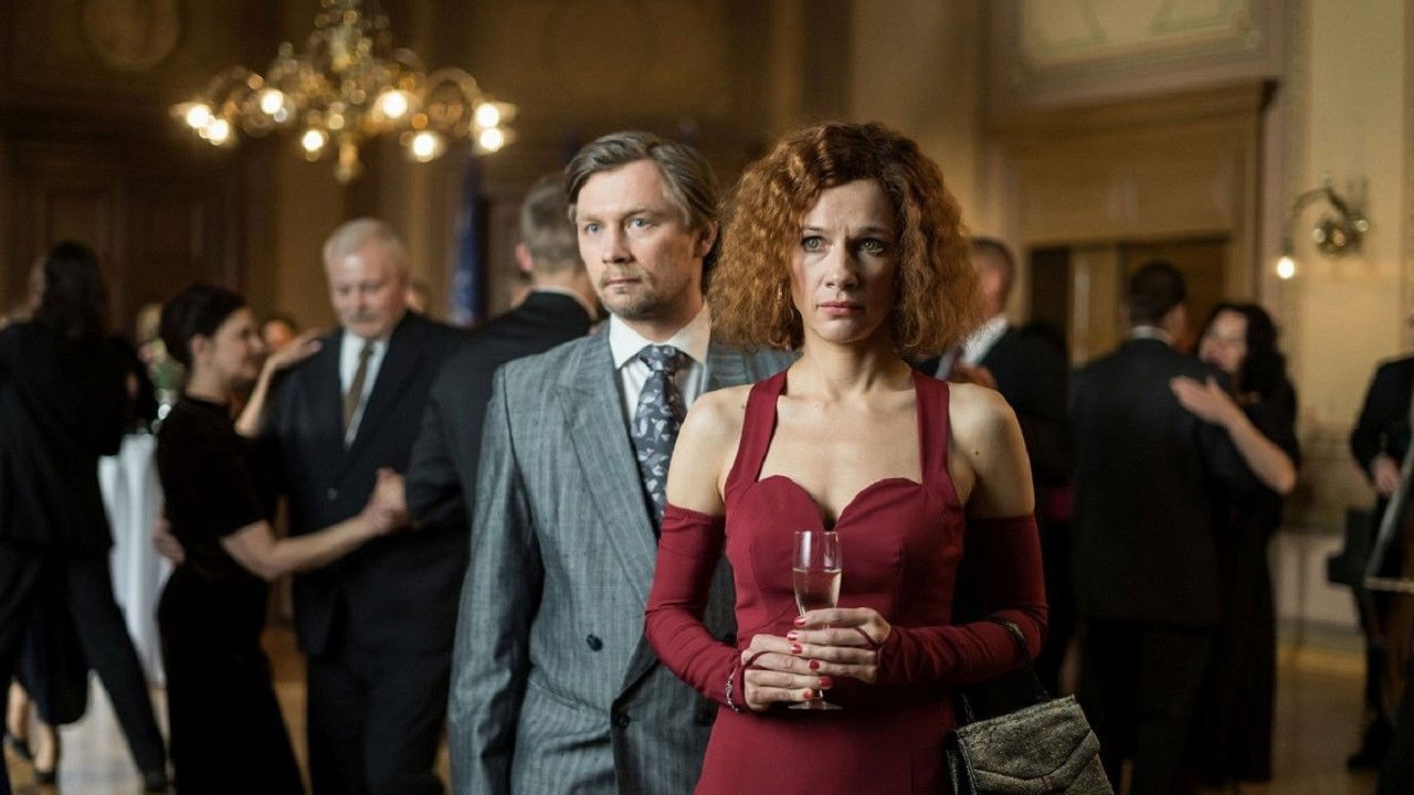 Backdrop for Crime Solving For Beginners