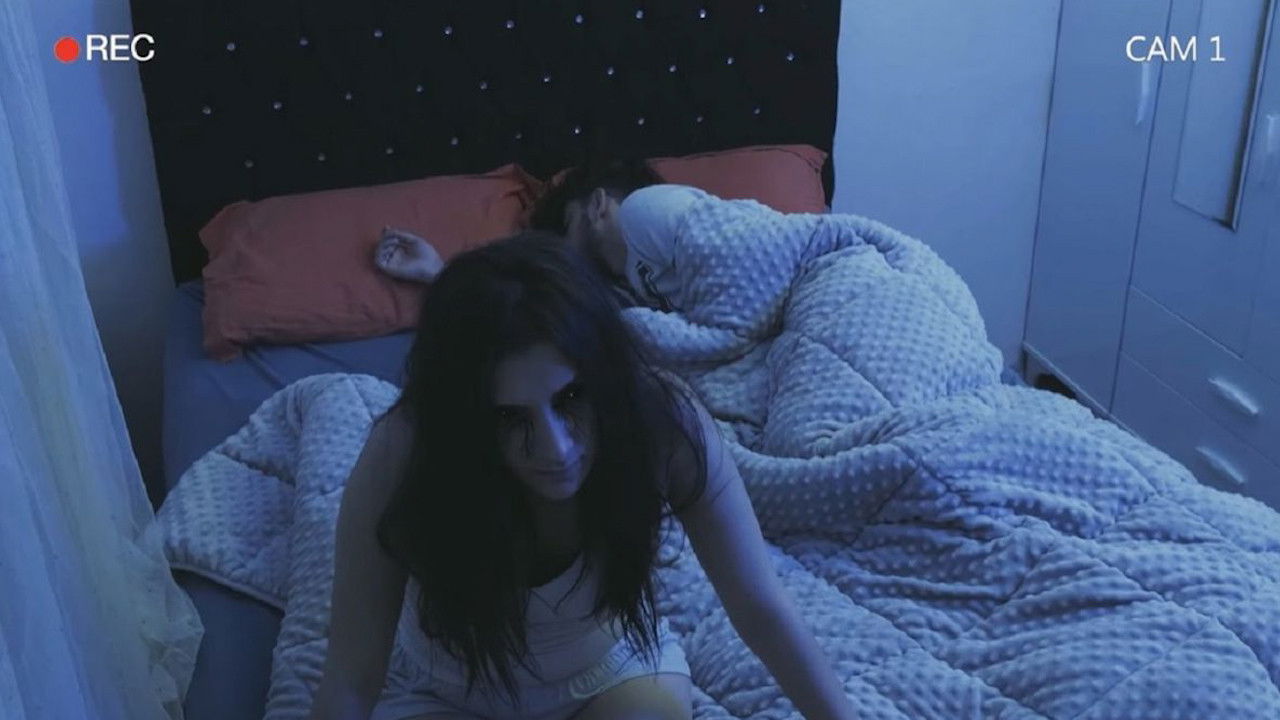 Backdrop for Cin Perdesi