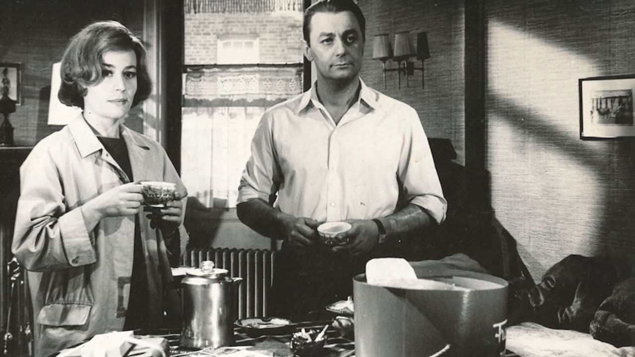 Backdrop for Three Rooms in Manhattan