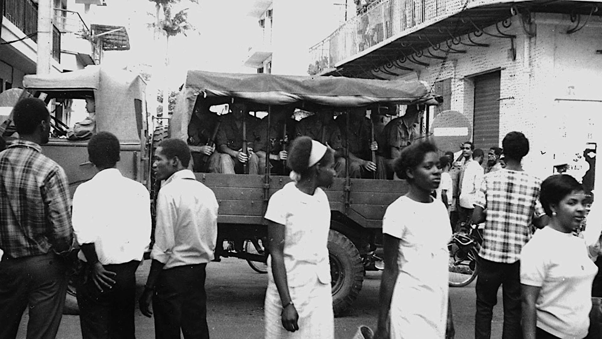Backdrop for De Charles de Gaulle à Emmanuel Macron, les gardiens de l'empire