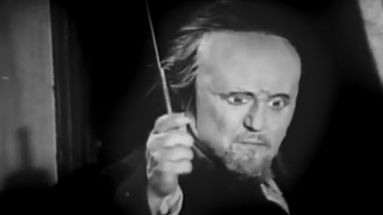 Backdrop for The Curse of the Doll People