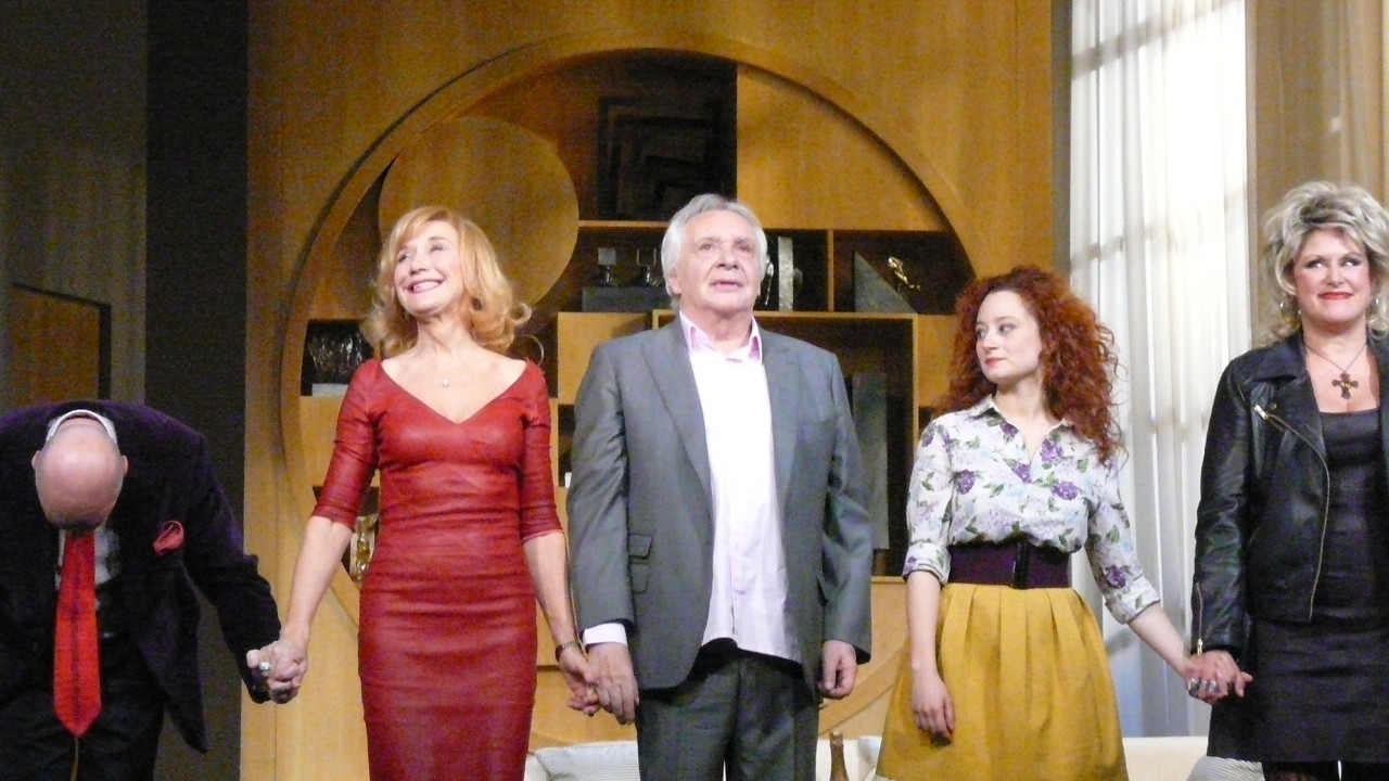 Backdrop for Représailles