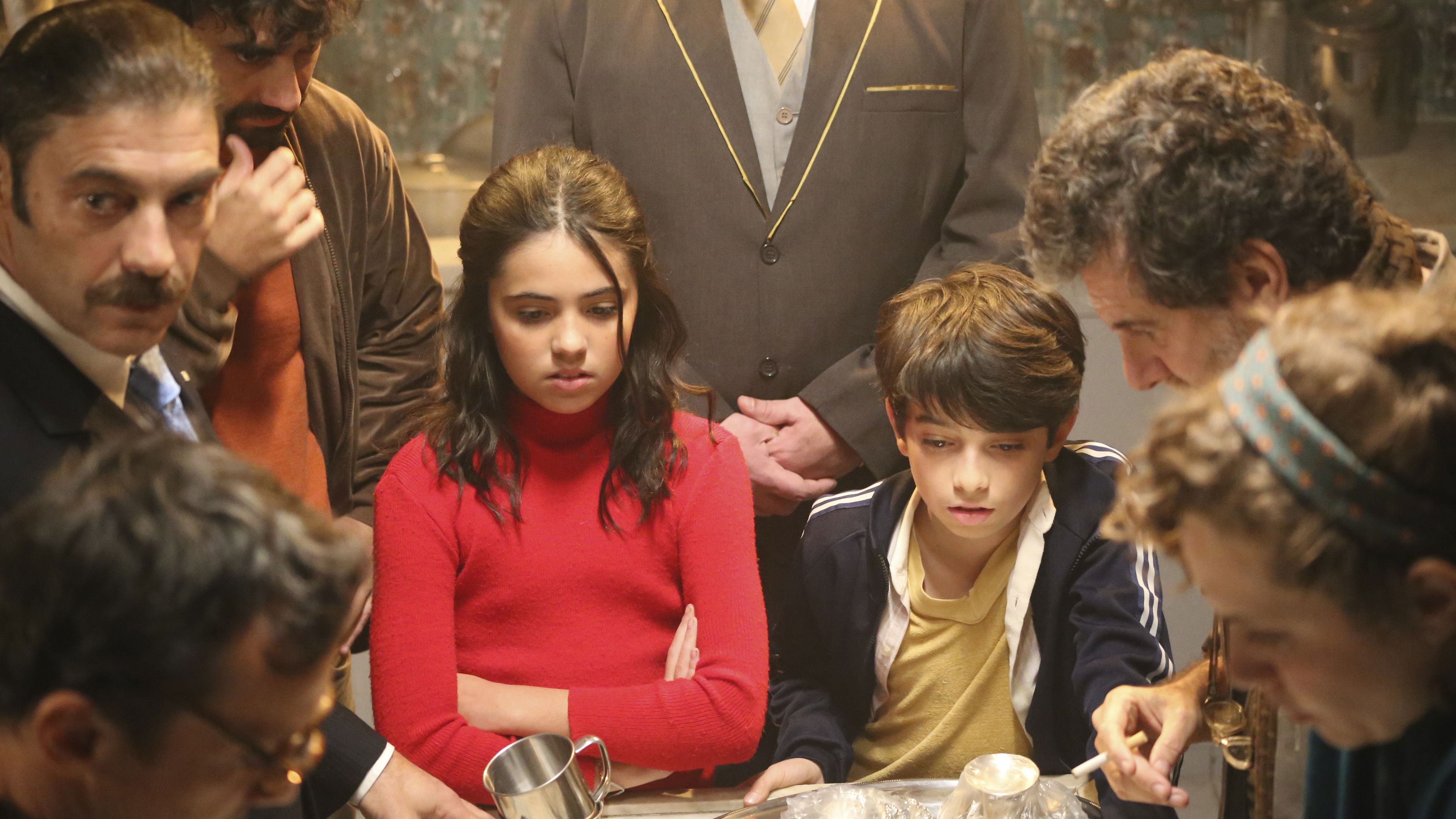 Backdrop for As Vitrines