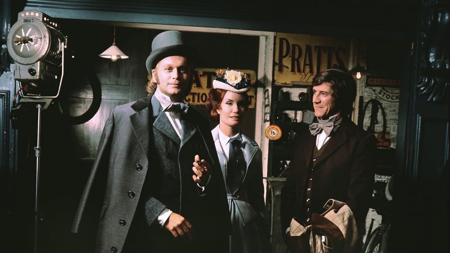 Backdrop for Der rote Schal