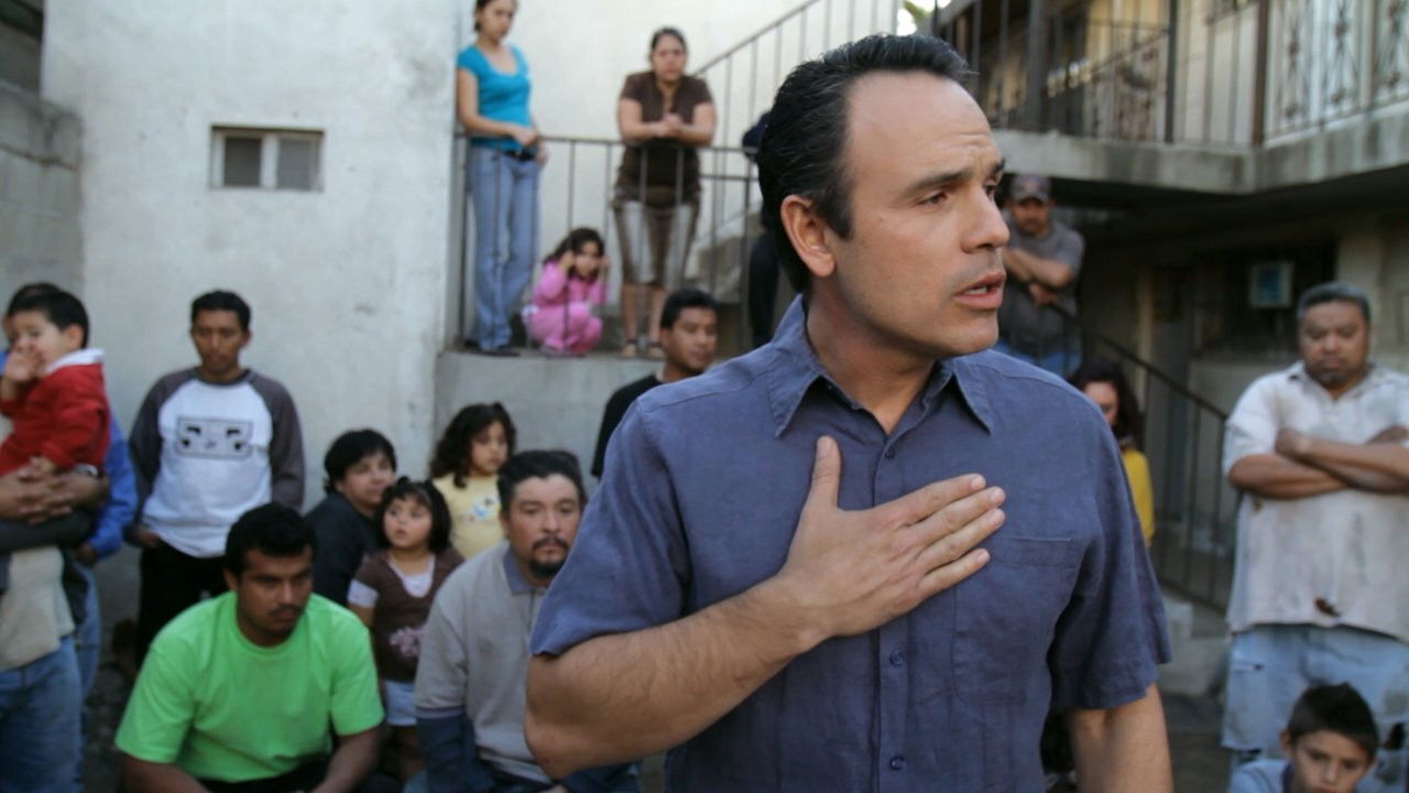 Backdrop for Los Traficantes