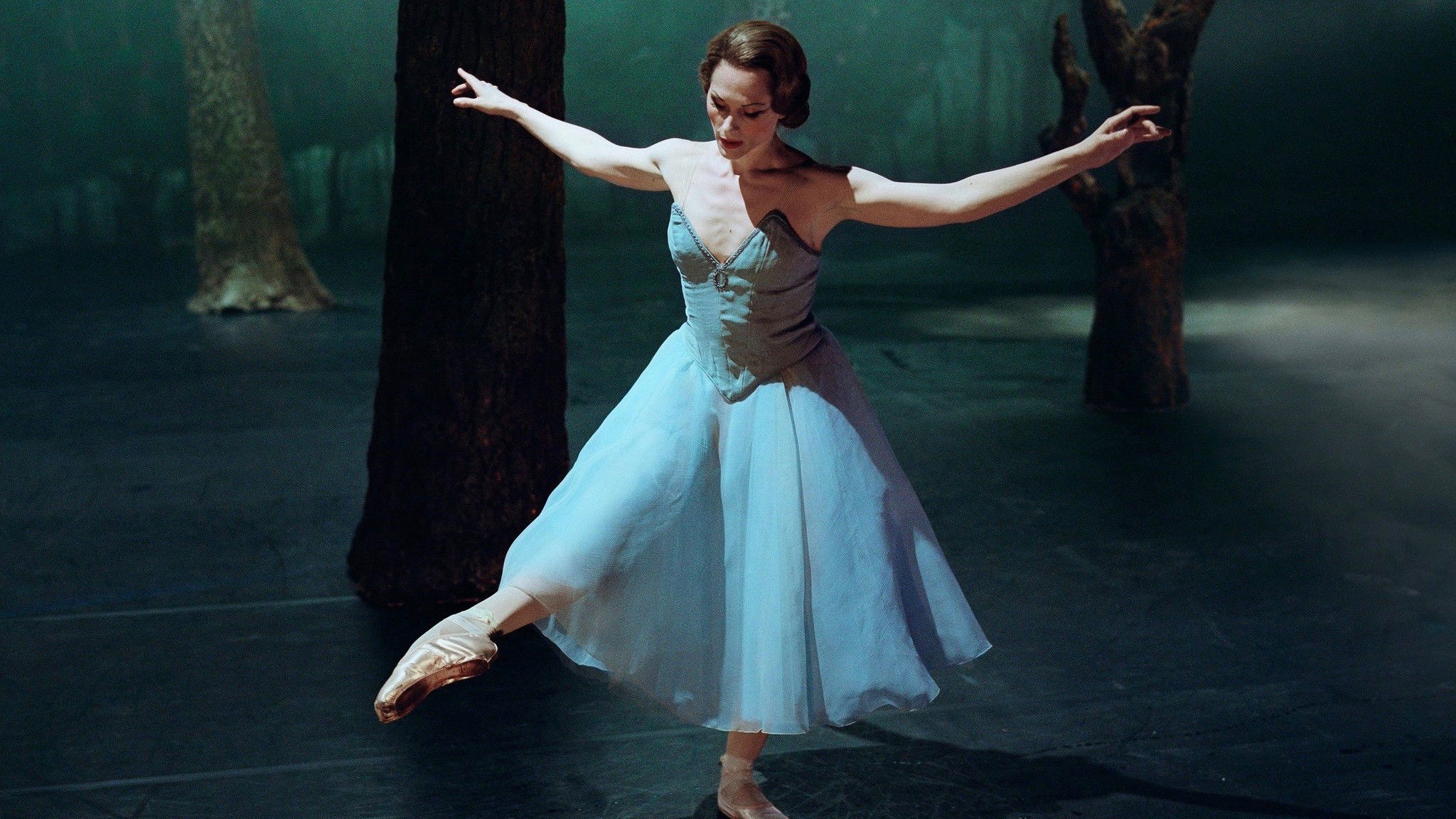 Backdrop for La grande sortie