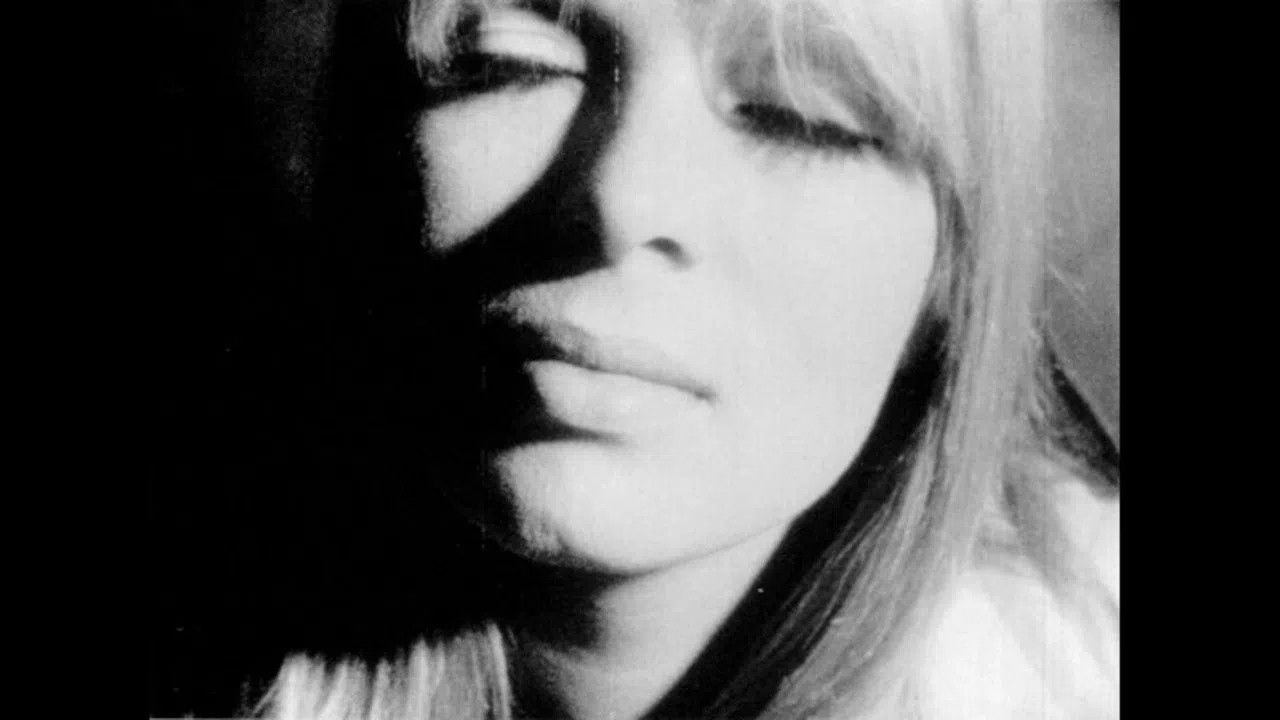 Backdrop for Screen Test [ST240]: Nico