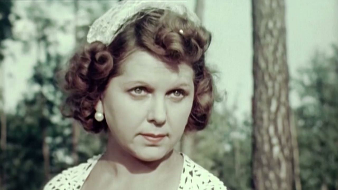 Backdrop for Precious Gift