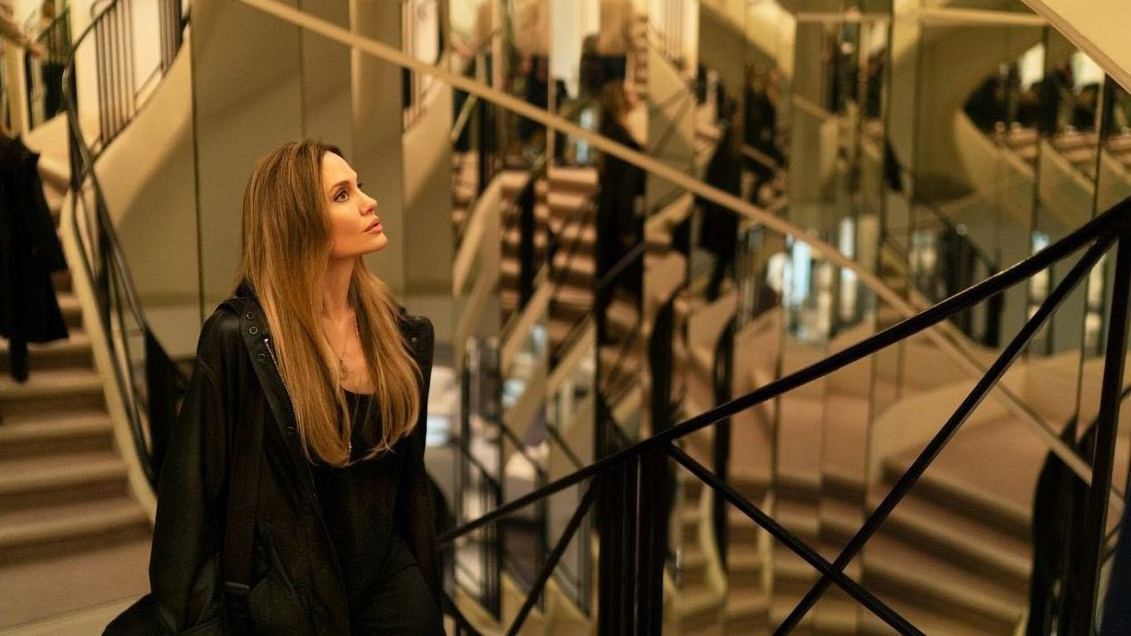 Backdrop for Couture