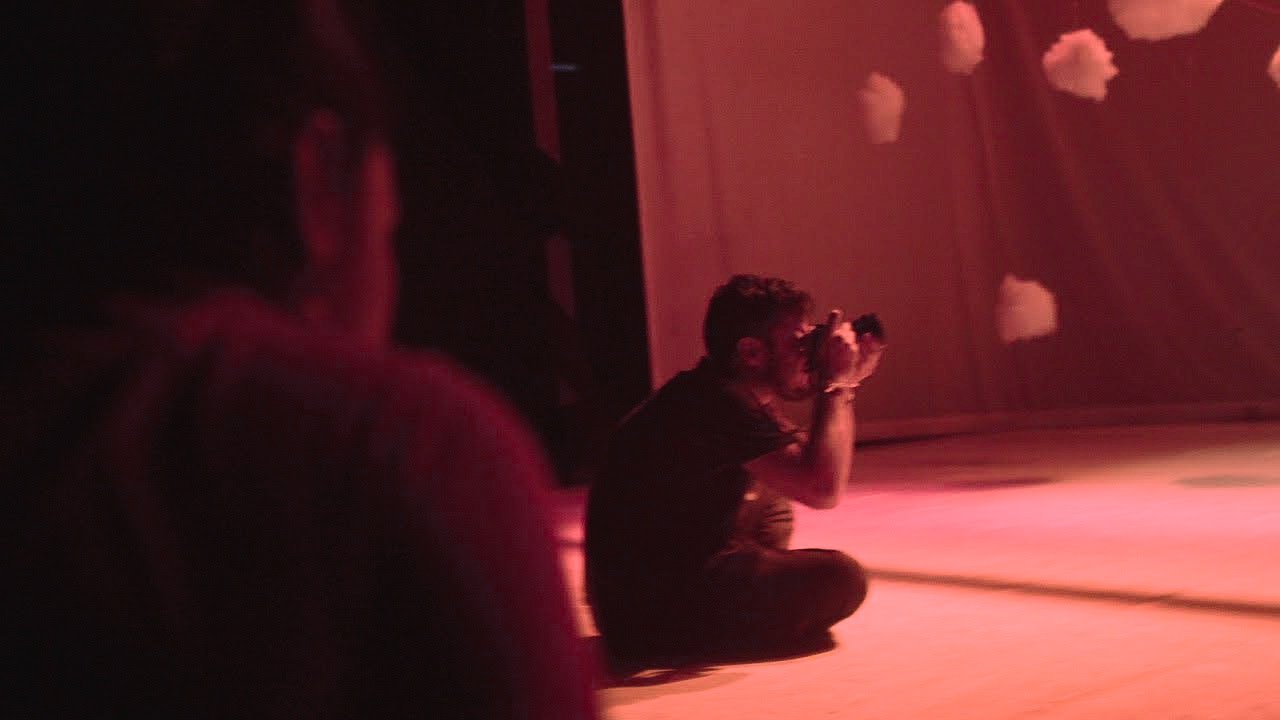 Backdrop for Sharing