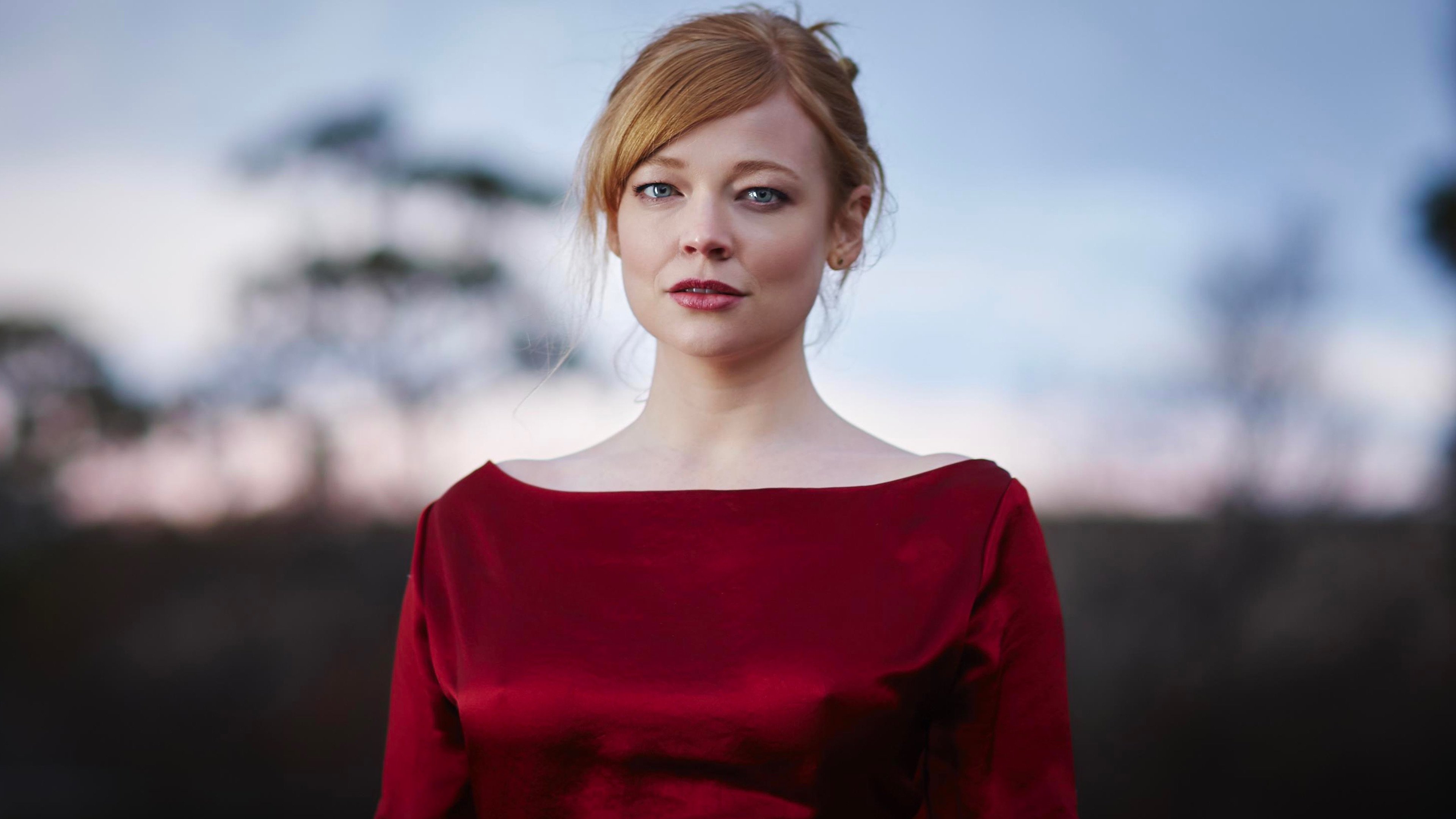 Backdrop for The Beautiful Lie