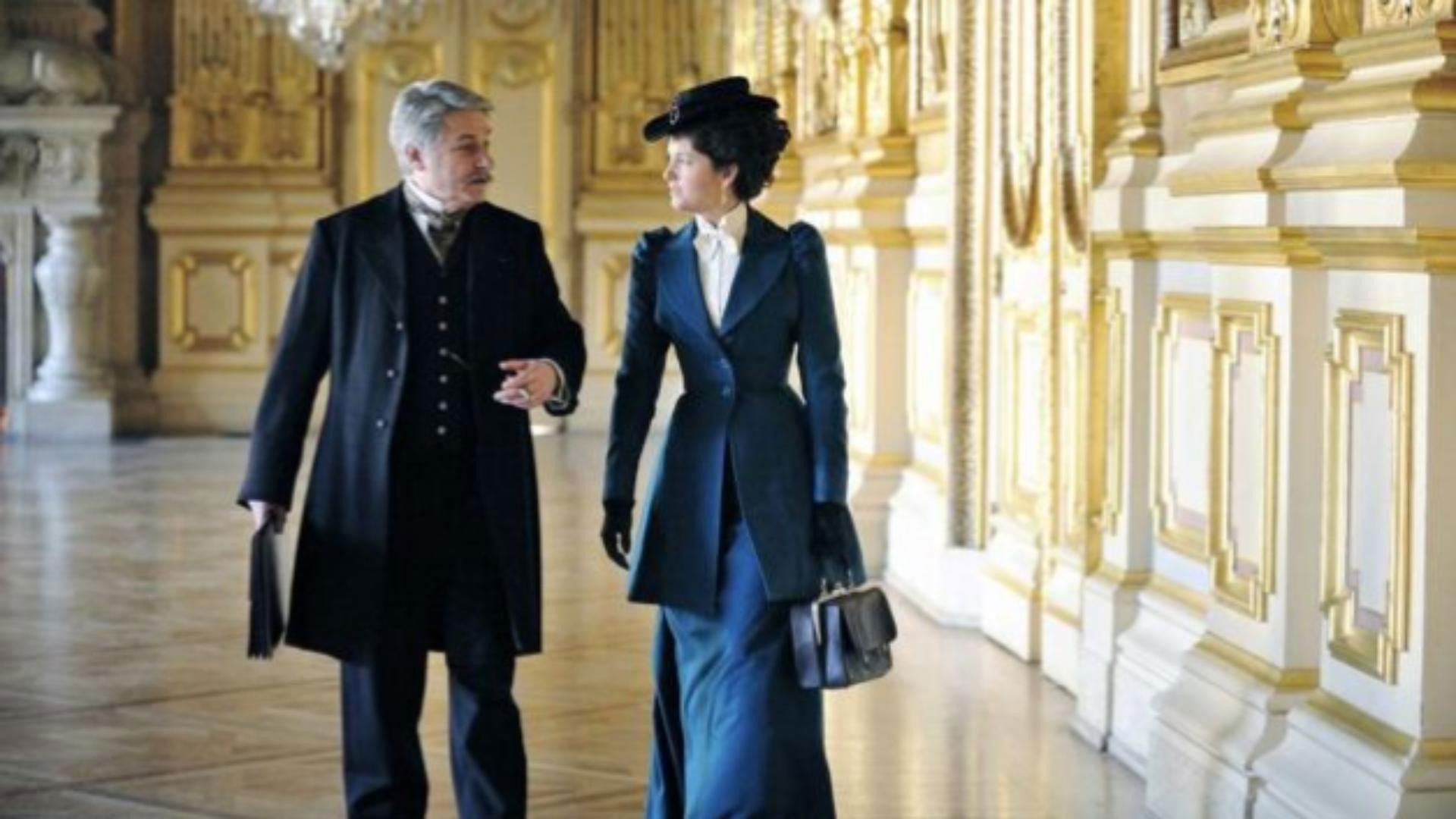 Backdrop for La maîtresse du président