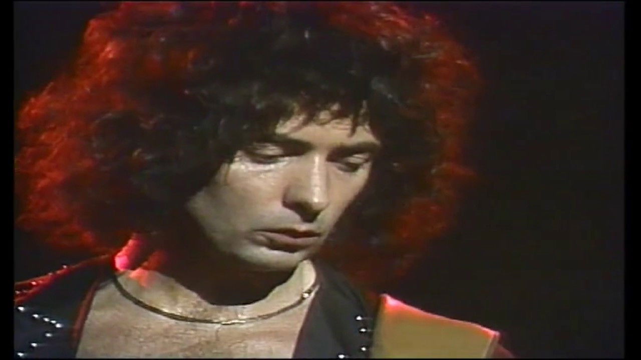 Backdrop for Rainbow: Live Between the Eyes