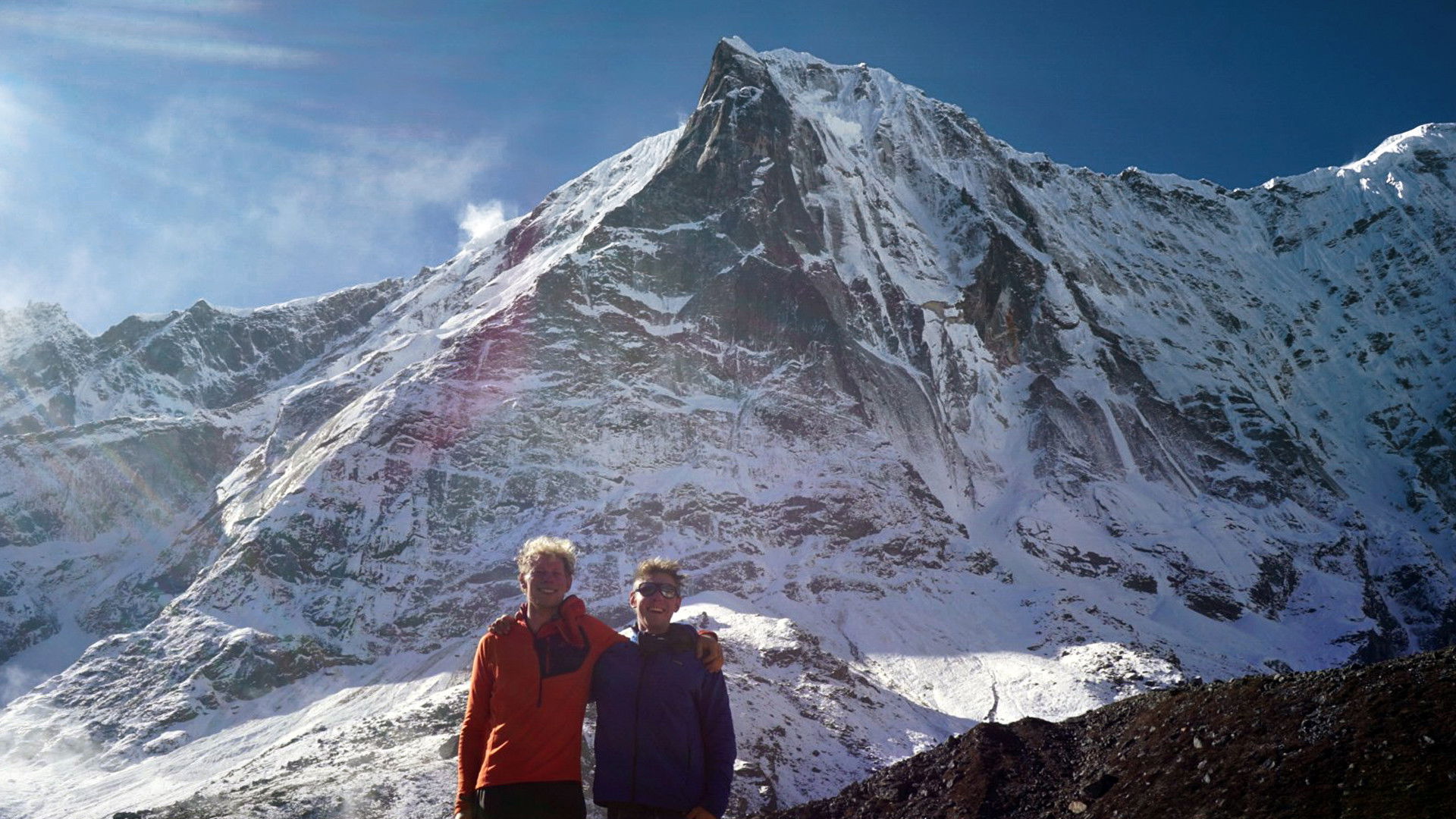 Backdrop for The Northeast Pillar Of Tengkangpoche