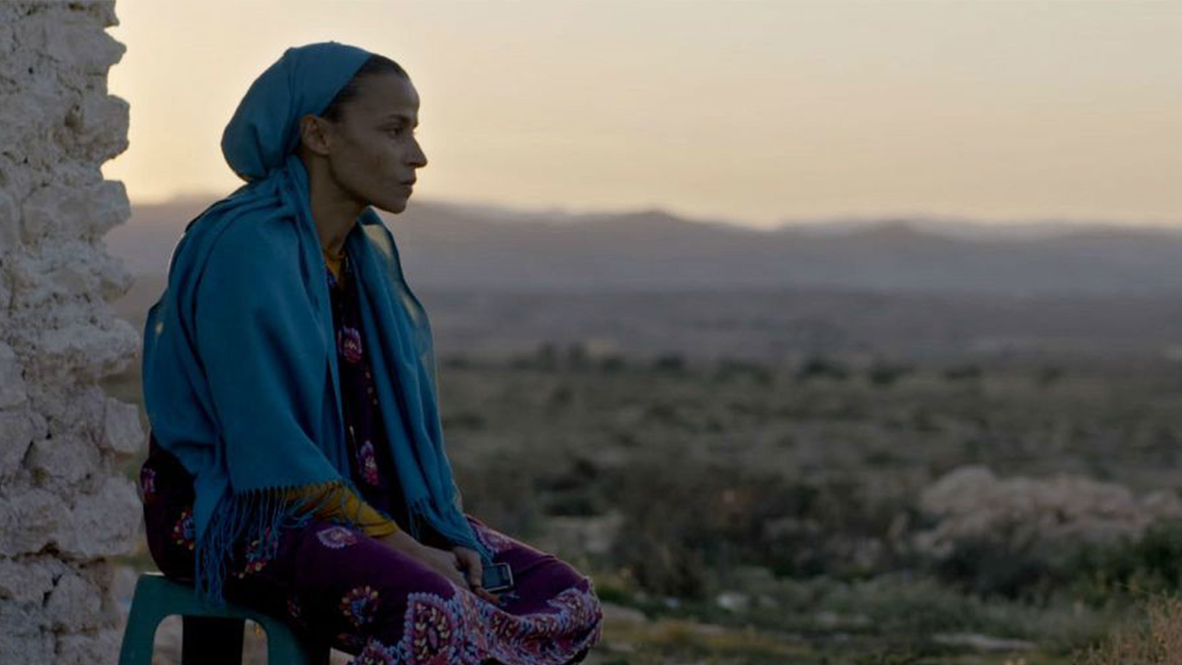 Backdrop for Benzine