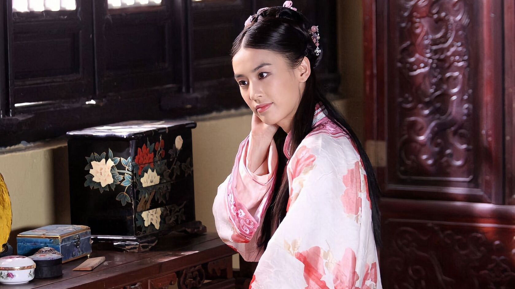 Backdrop for Unmatched Hero Fang Shiyu