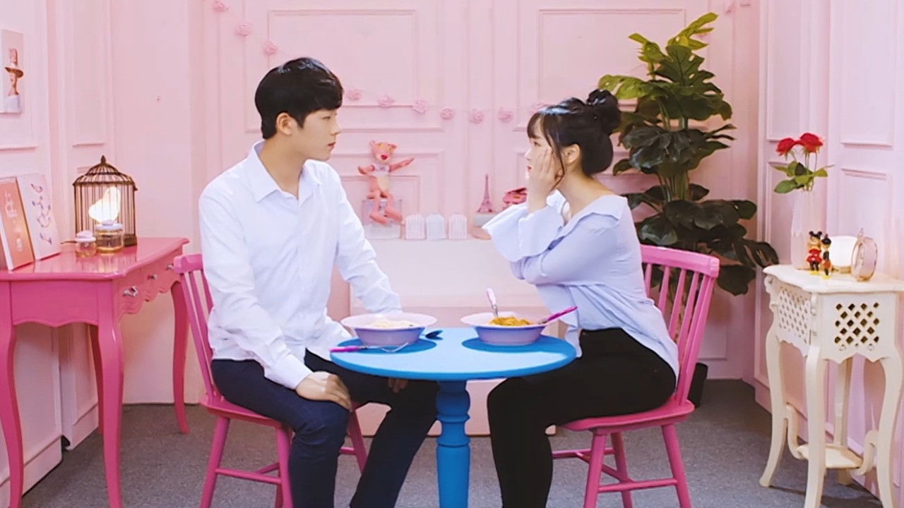 Backdrop for 심쿵주의