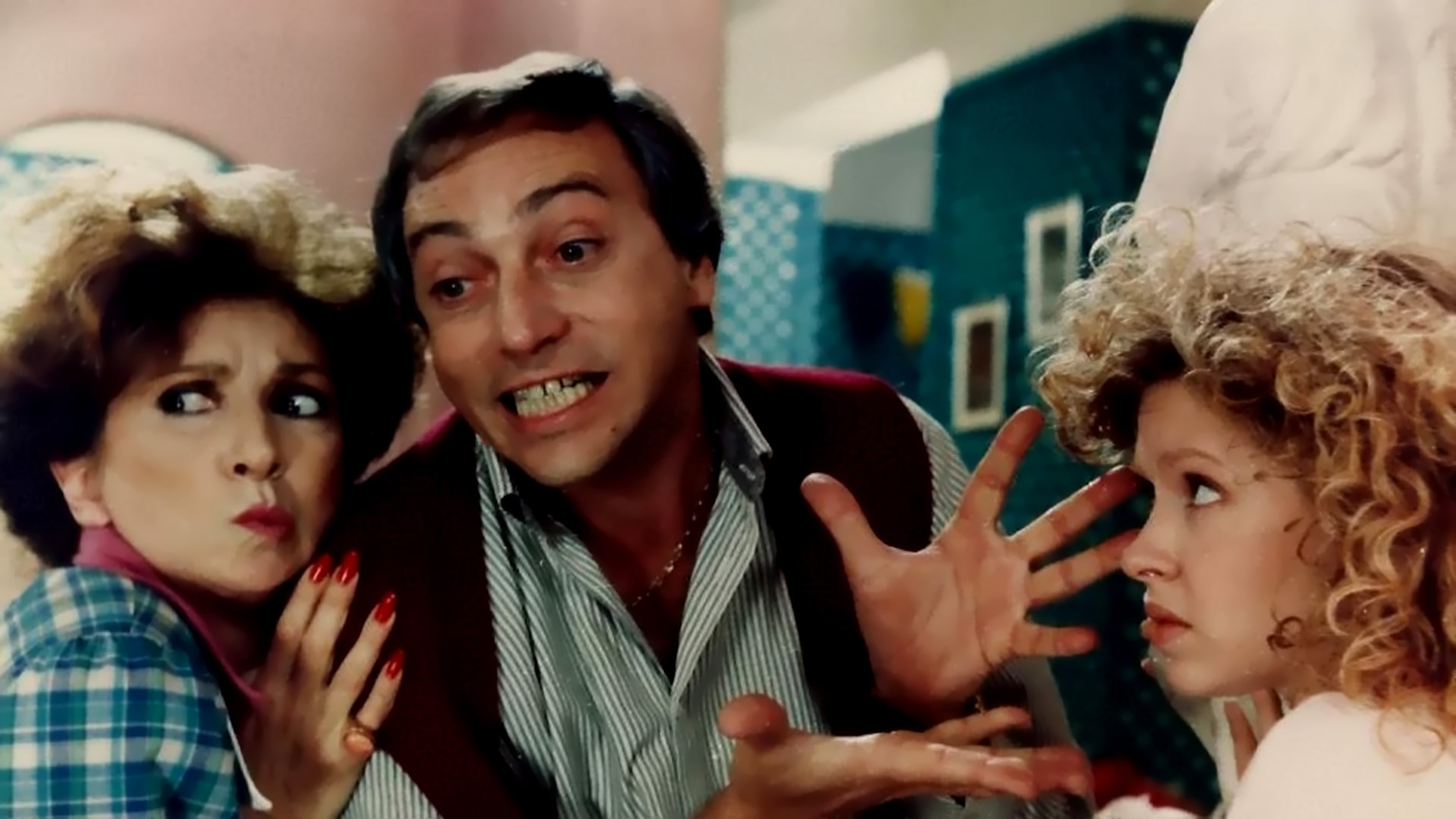 Backdrop for Cien veces no debo