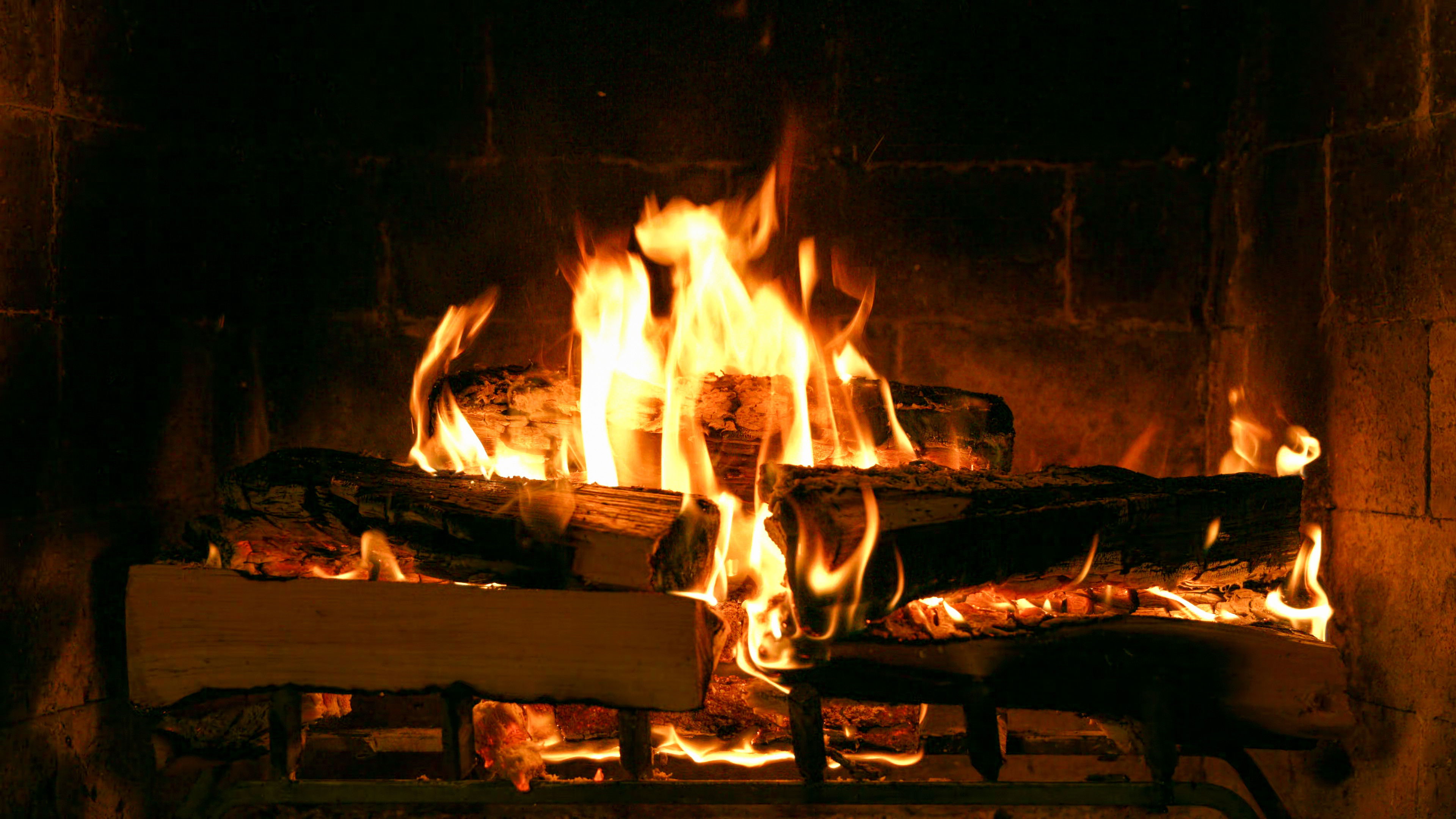 Backdrop for Fireplace for Your Home: Classic Edition