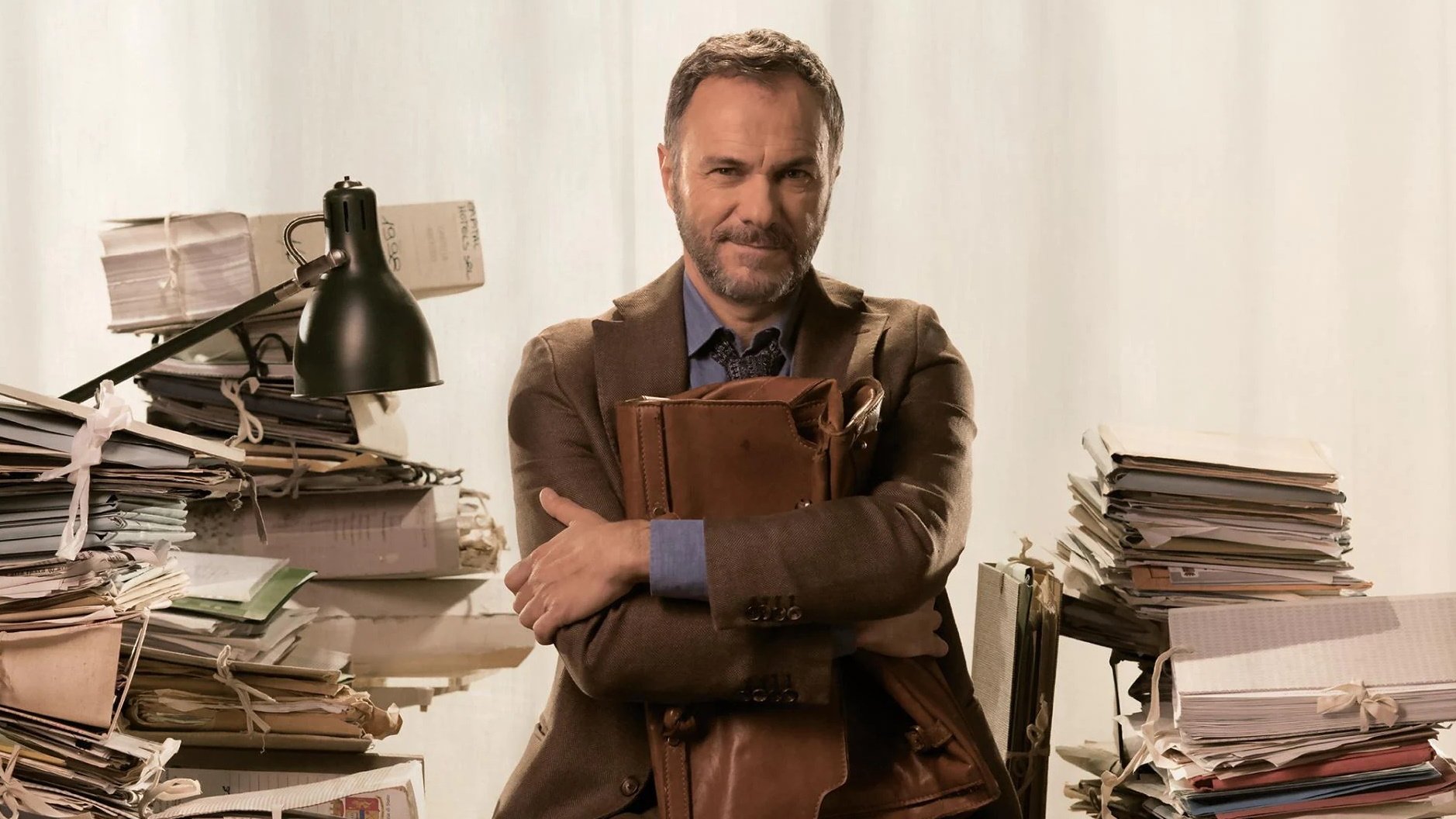 Backdrop for Vincenzo Malinconico, avvocato d'insuccesso