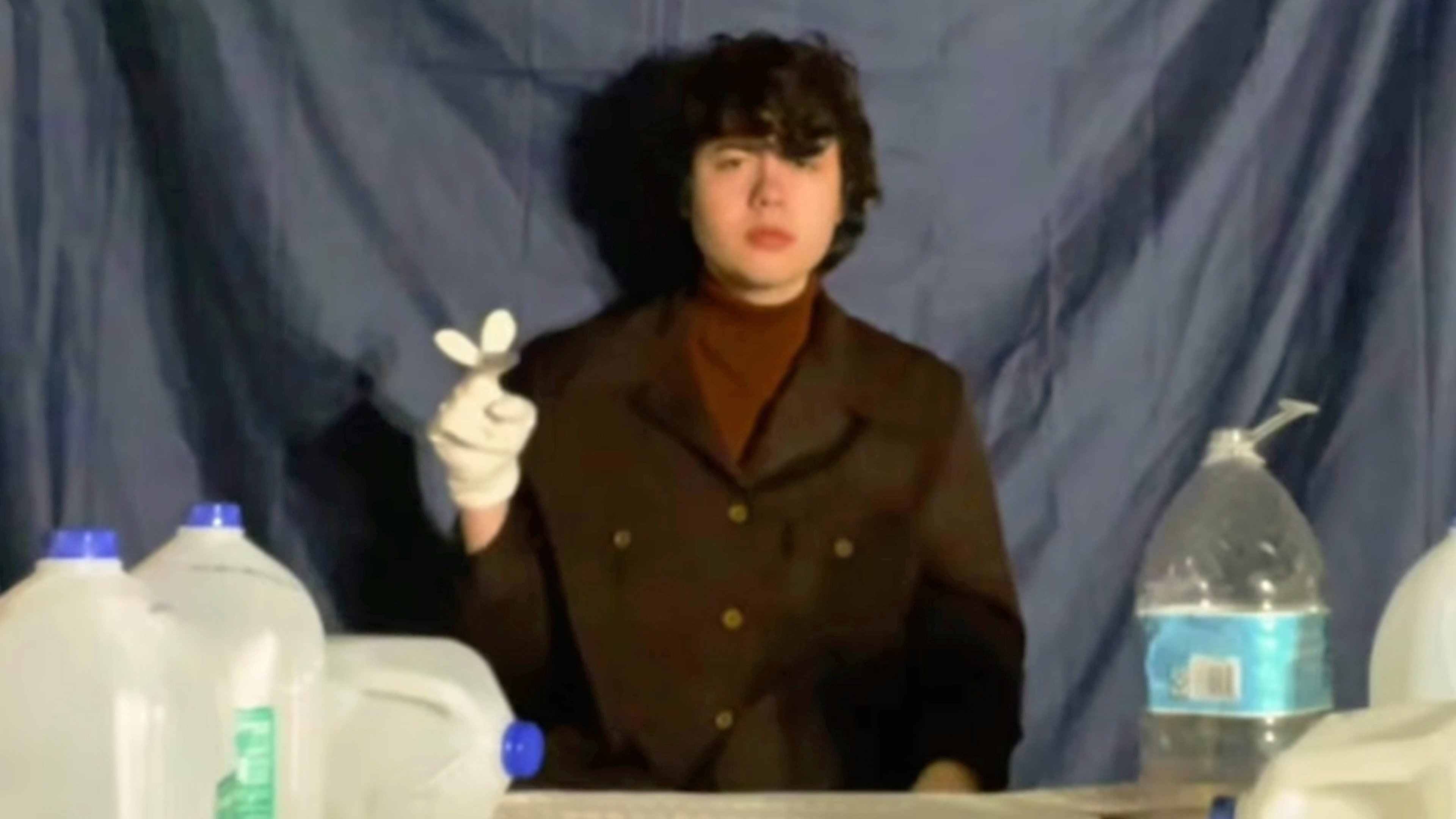 Backdrop for Fingerbib