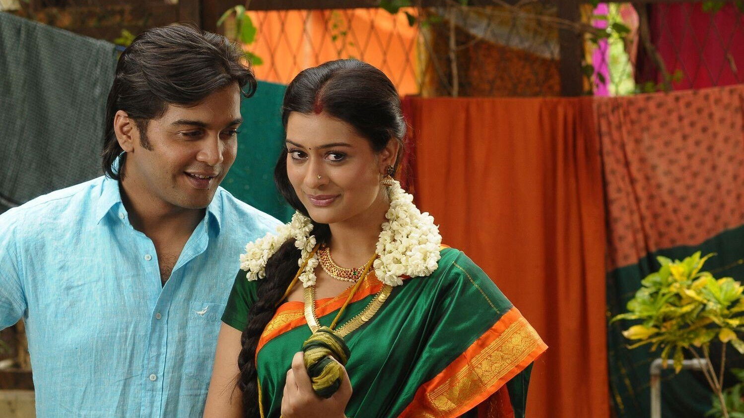 Backdrop for Iruvar Ullam