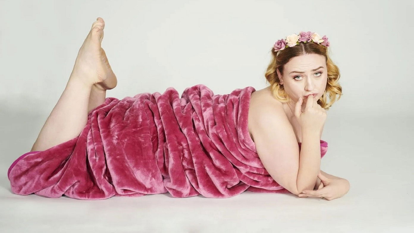 Backdrop for Helen Bauer: Little Miss Baby Angel Face