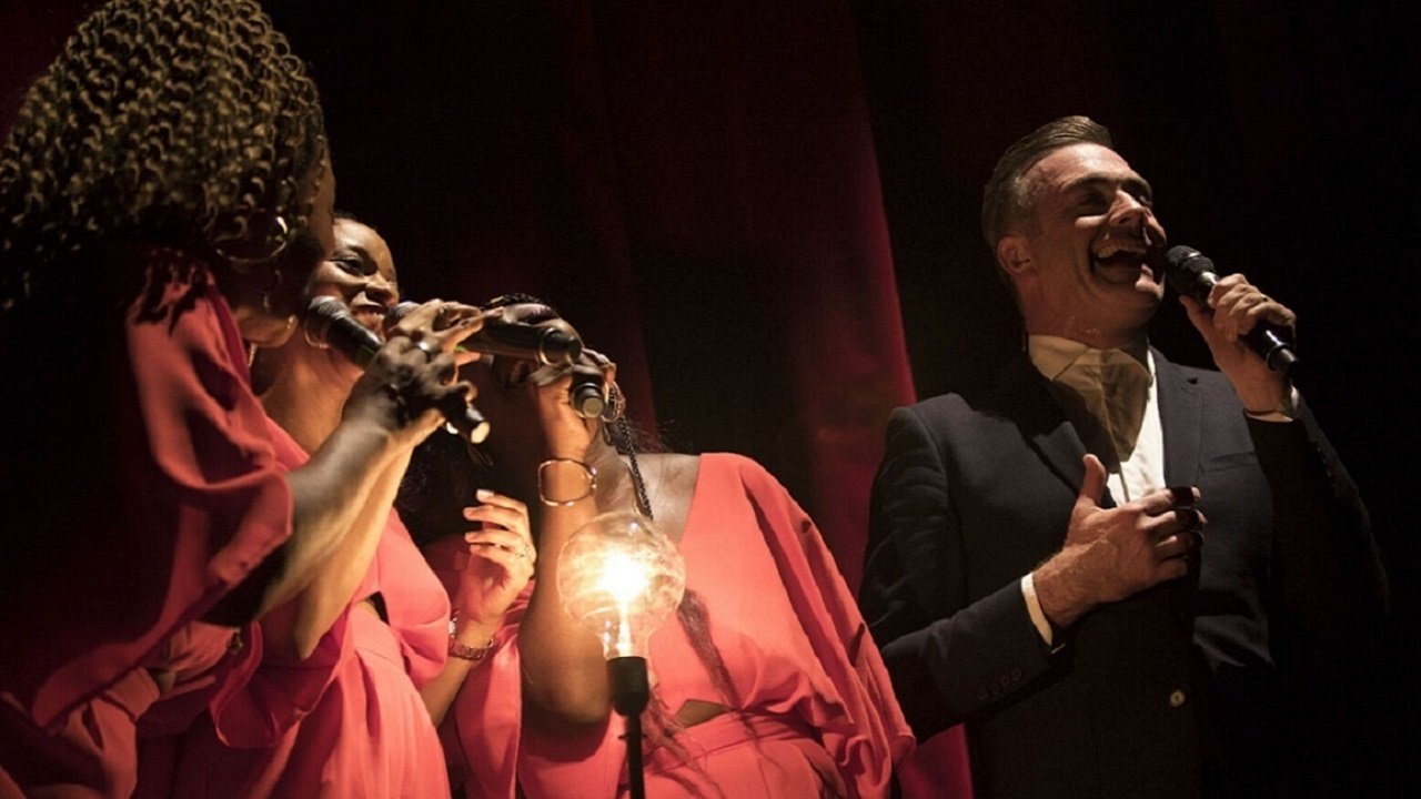 Backdrop for Electro Deluxe en concert à L'Olympia