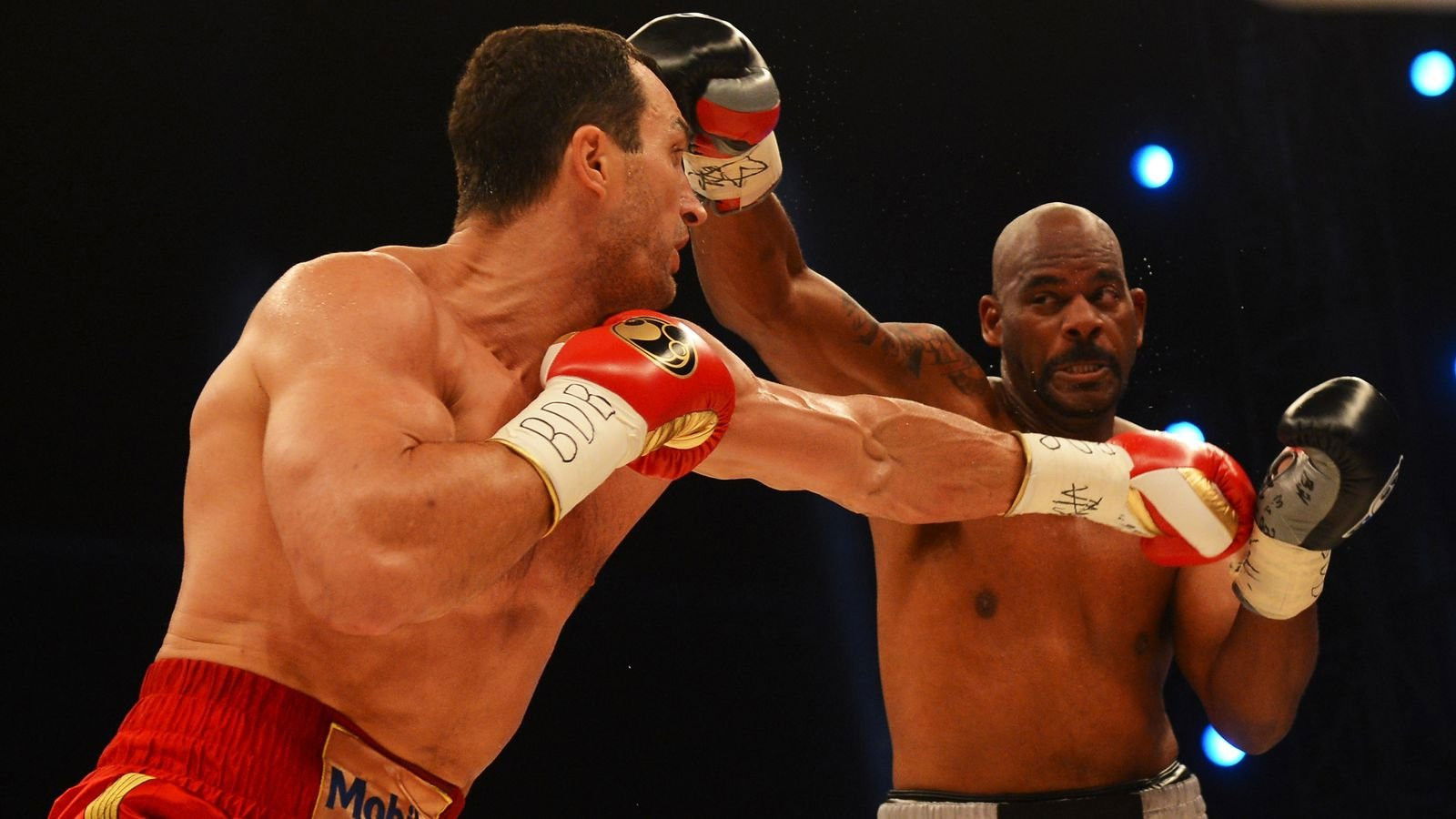 Backdrop for Wladimir Klitschko vs. Tony Thompson