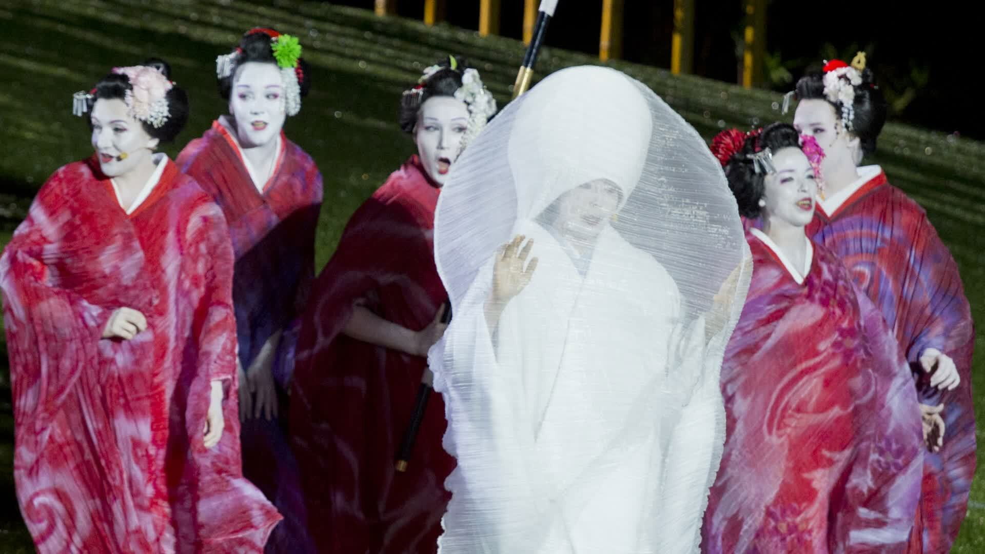 Backdrop for Madama Butterfly on Sydney Harbour