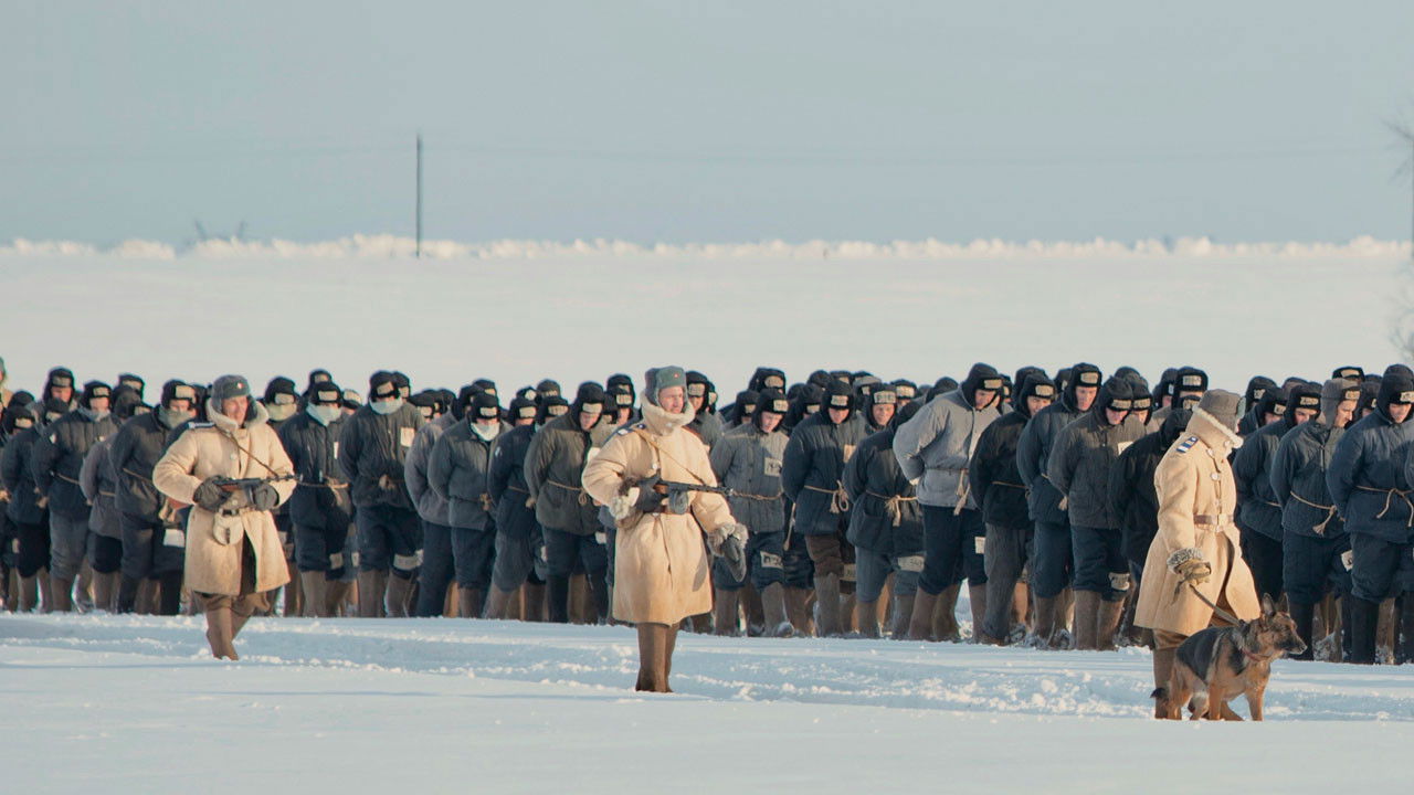 Backdrop for 100 Minutes