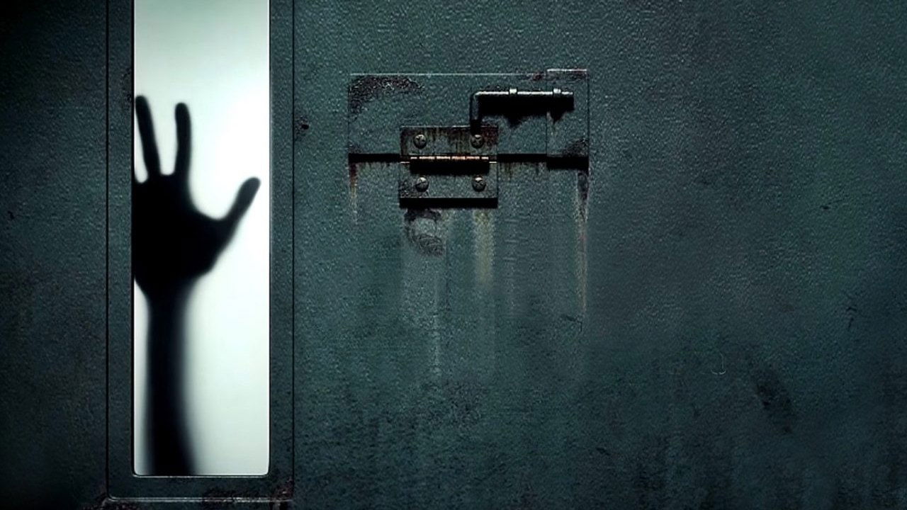 Backdrop for Supermax