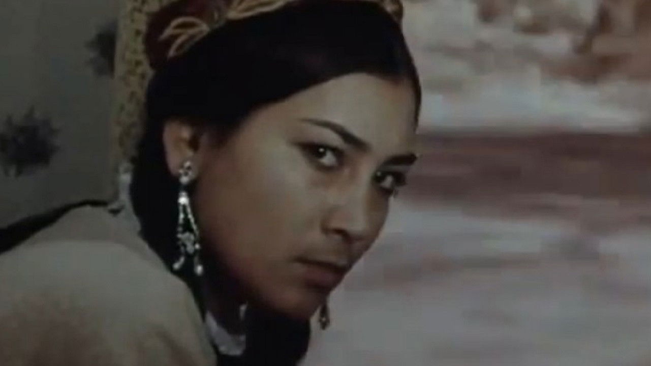 Backdrop for Girl from the Legend