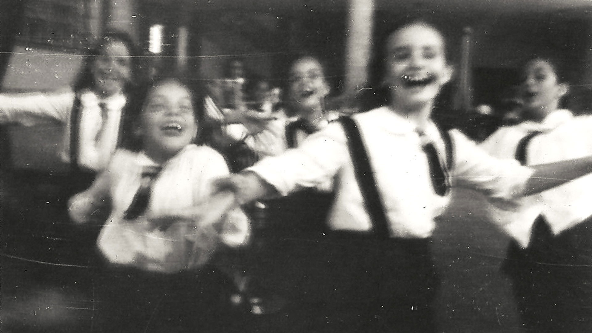 Backdrop for Amaro: O Colégio da Memória