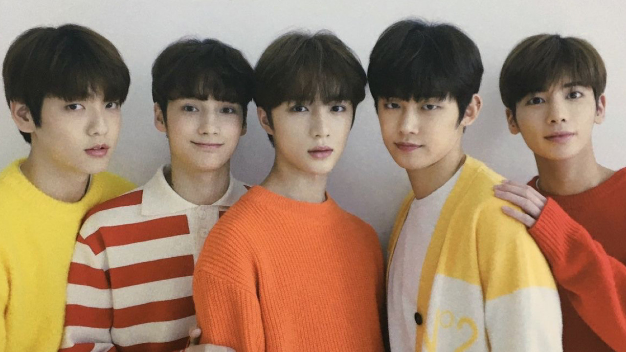 Backdrop for TXT MEMORIES : FIRST STORY